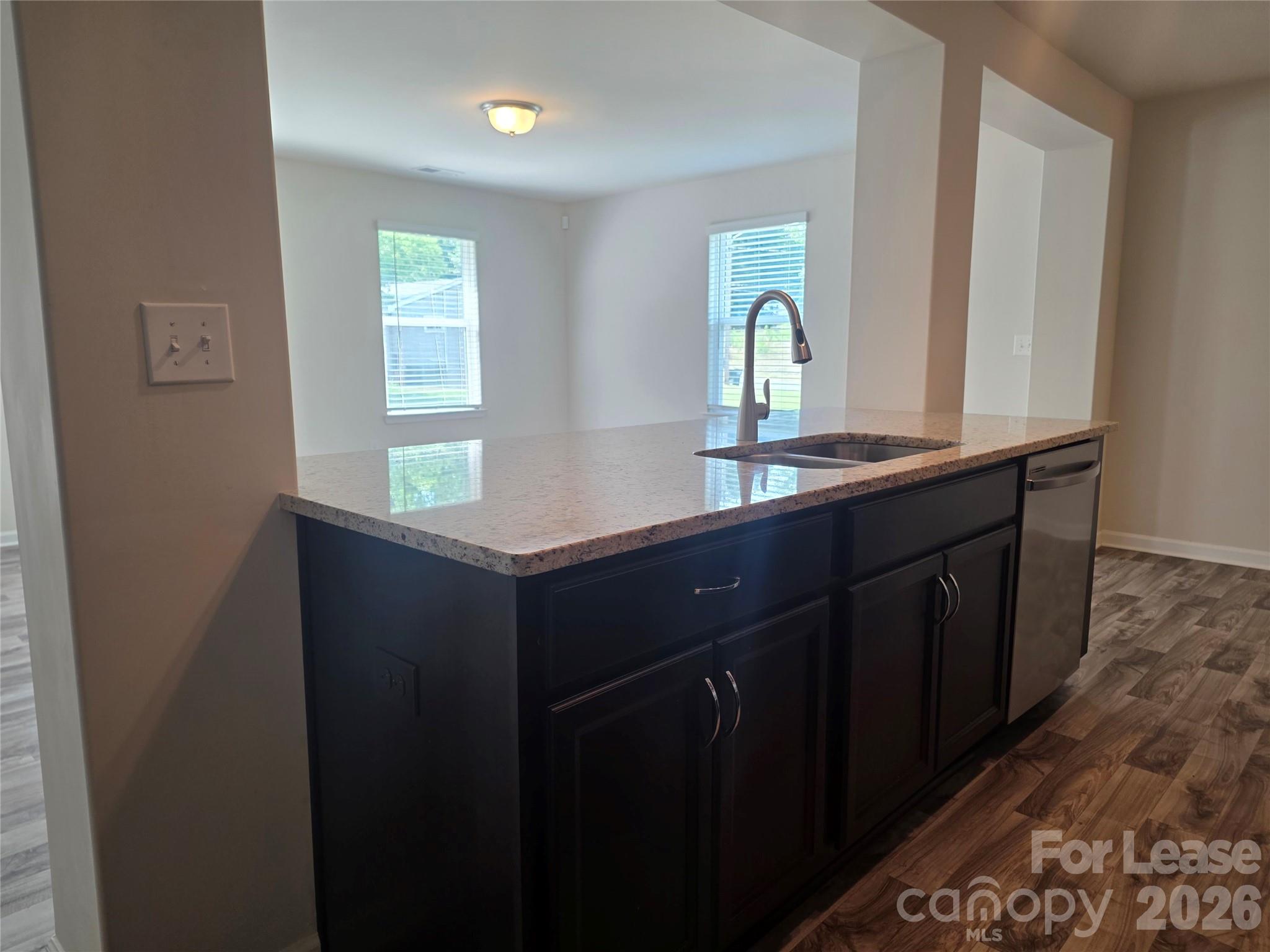 1808 Hart Street Property Photo 14