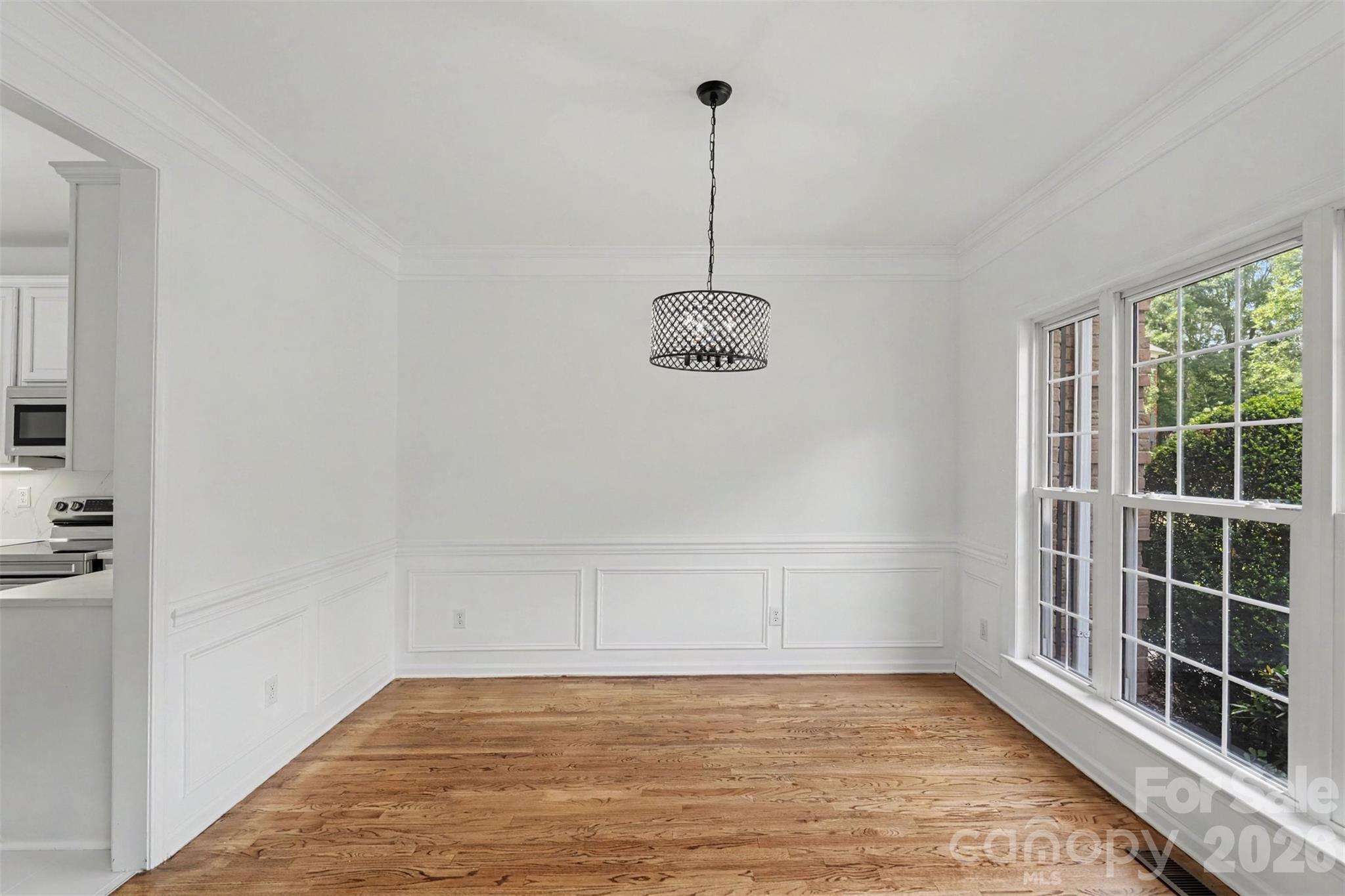 4523 Brent Wood Drive Property Photo 6