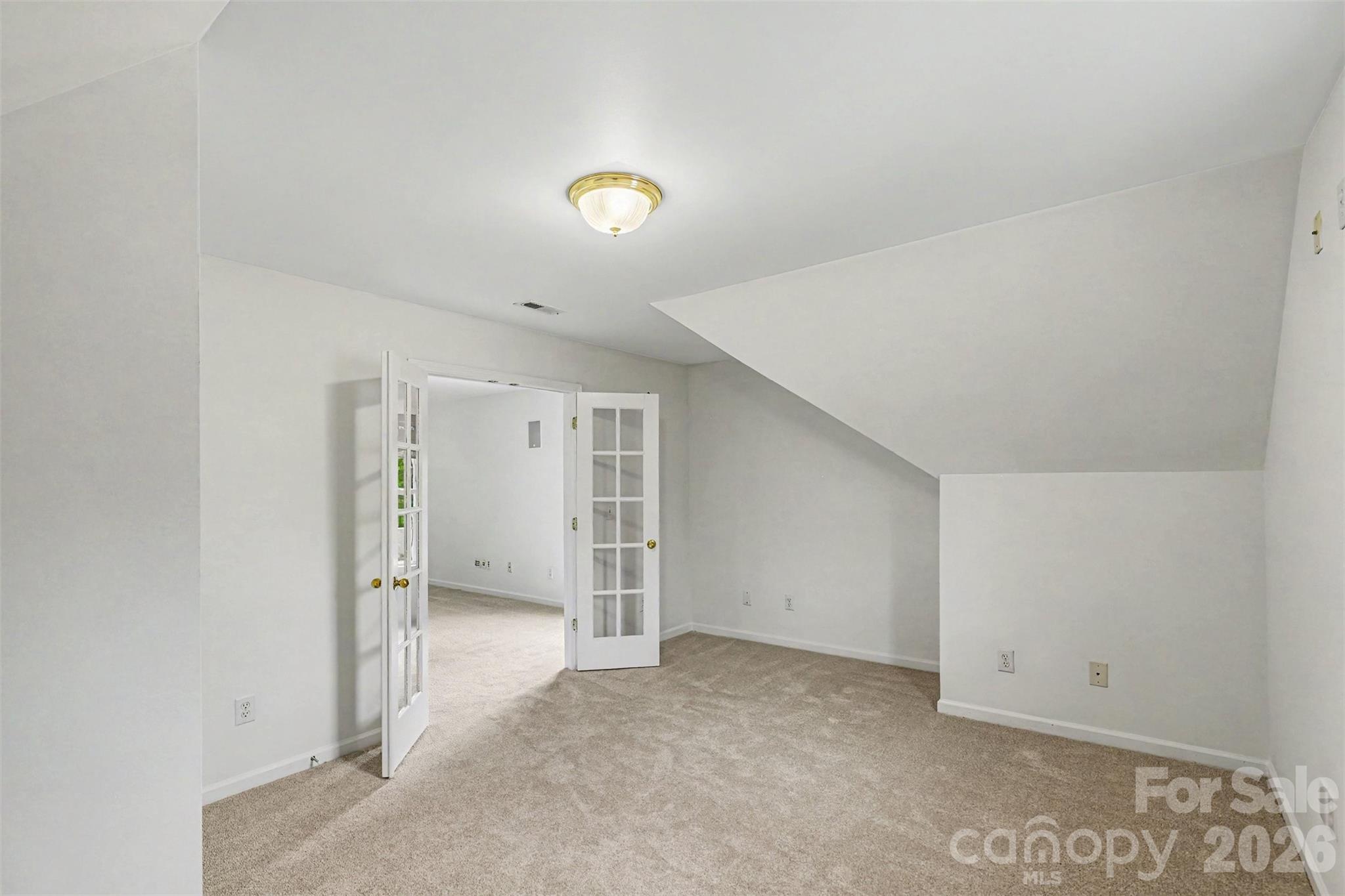 4523 Brent Wood Drive Property Photo 23