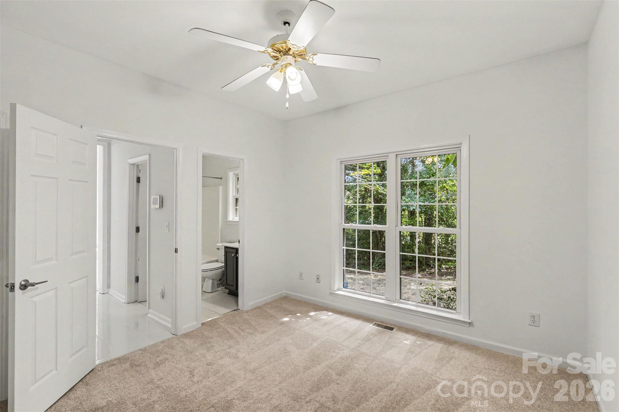 4523 Brent Wood Drive Property Photo 28