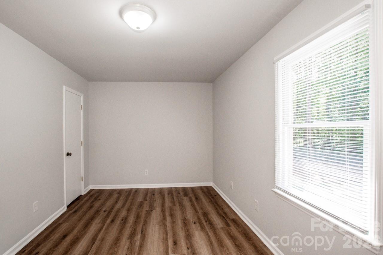7730 Deer Track Drive Property Photo 31