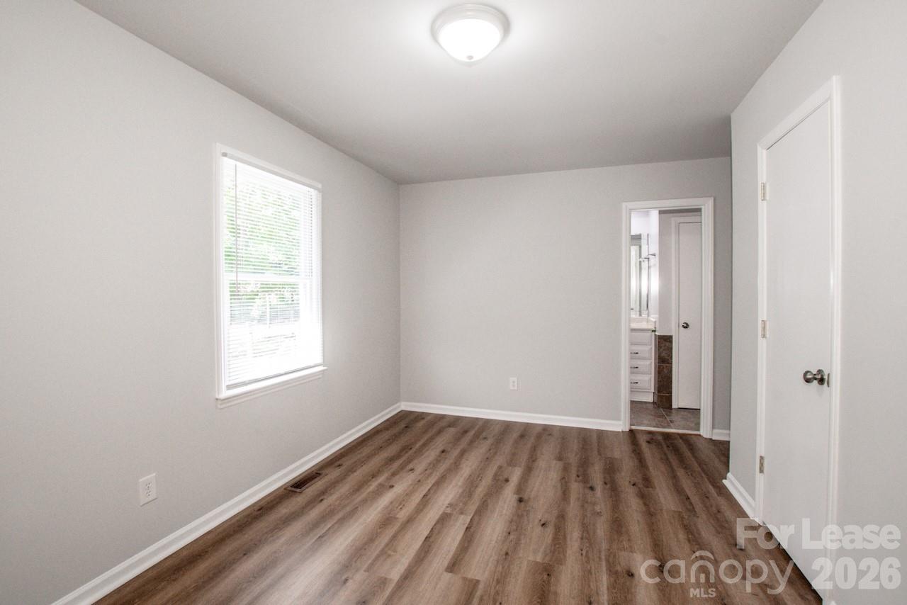 7730 Deer Track Drive Property Photo 36
