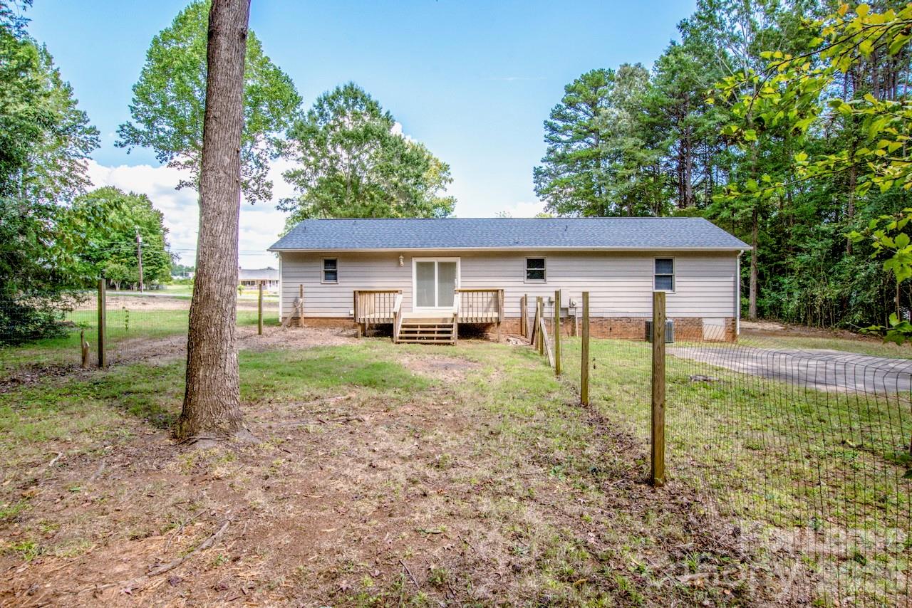 7730 Deer Track Drive Property Photo 44