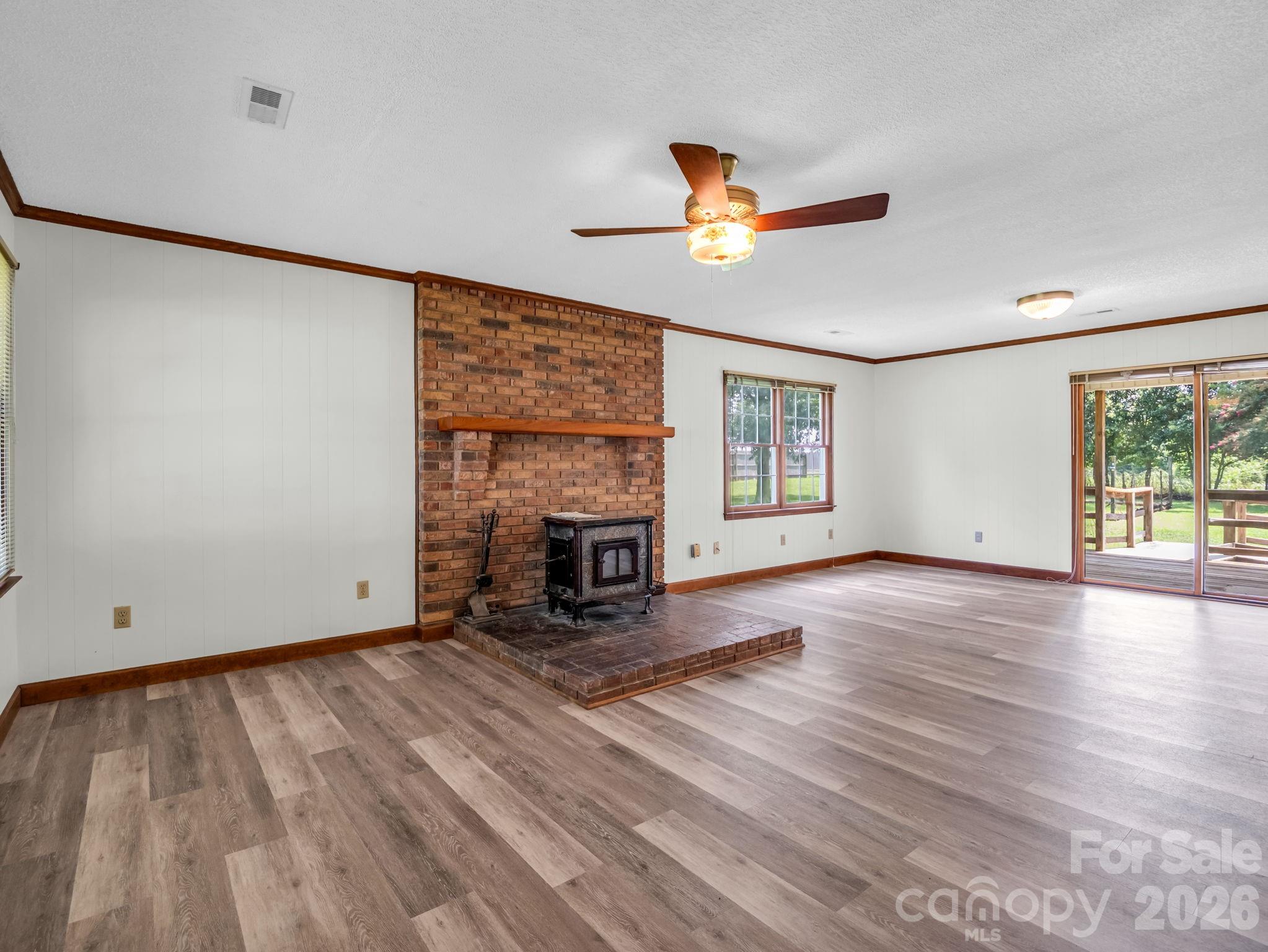 132 Valleyview Drive Property Photo 3