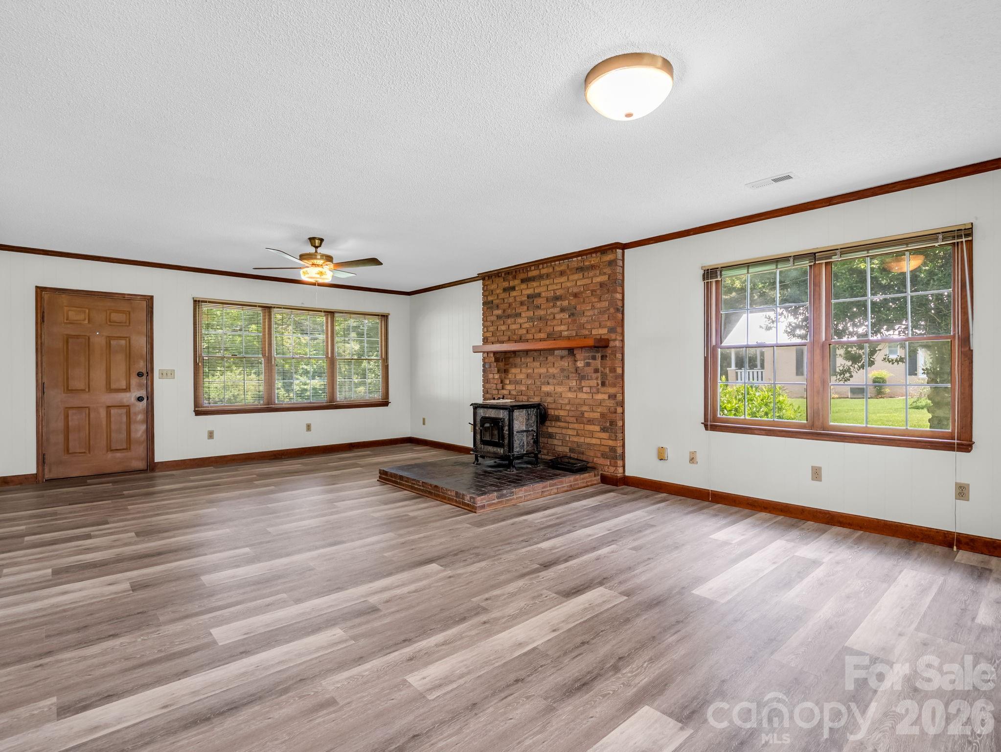 132 Valleyview Drive Property Photo 7