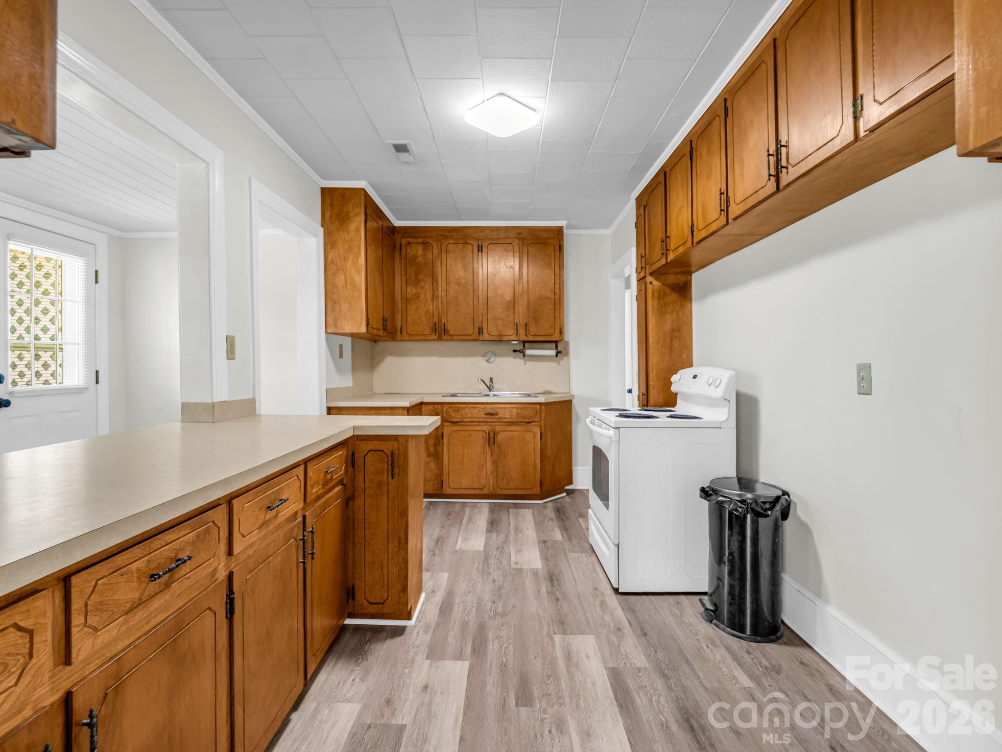 132 Valleyview Drive Property Photo 8