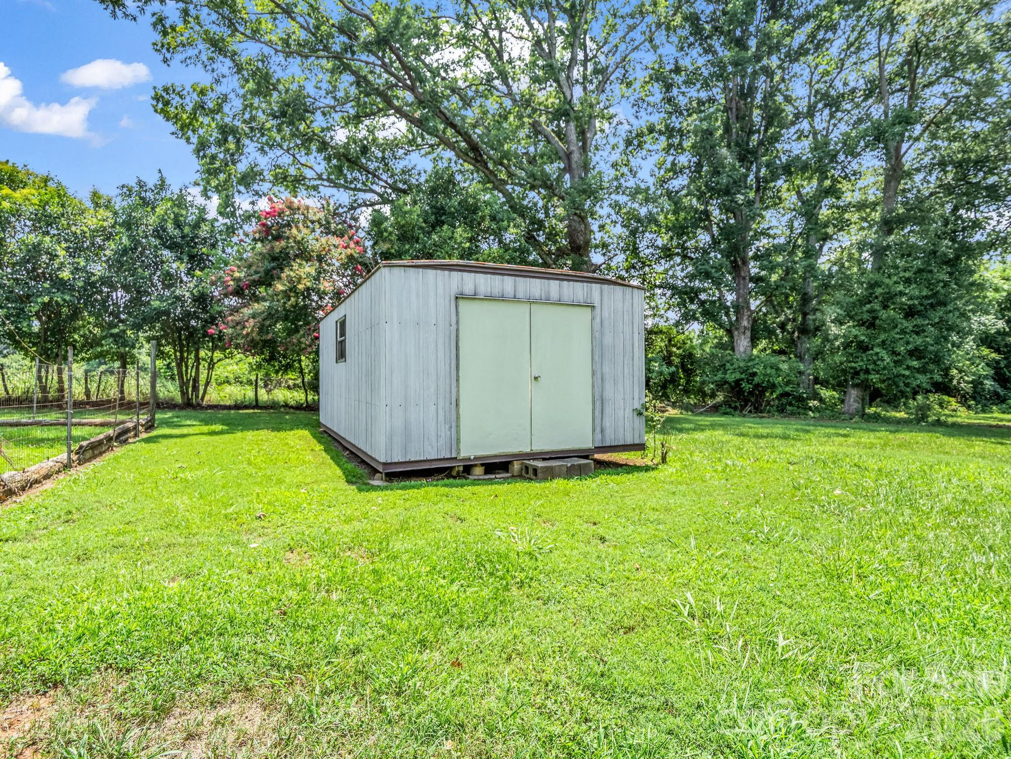 132 Valleyview Drive Property Photo 28