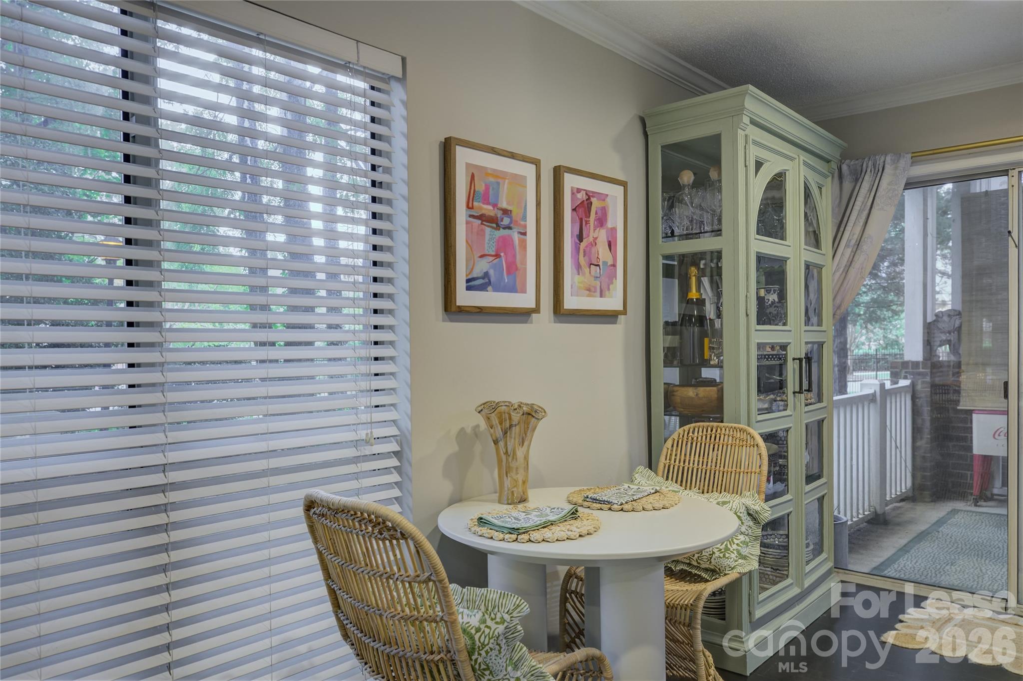 2506 Cranbrook Lane Property Photo 8