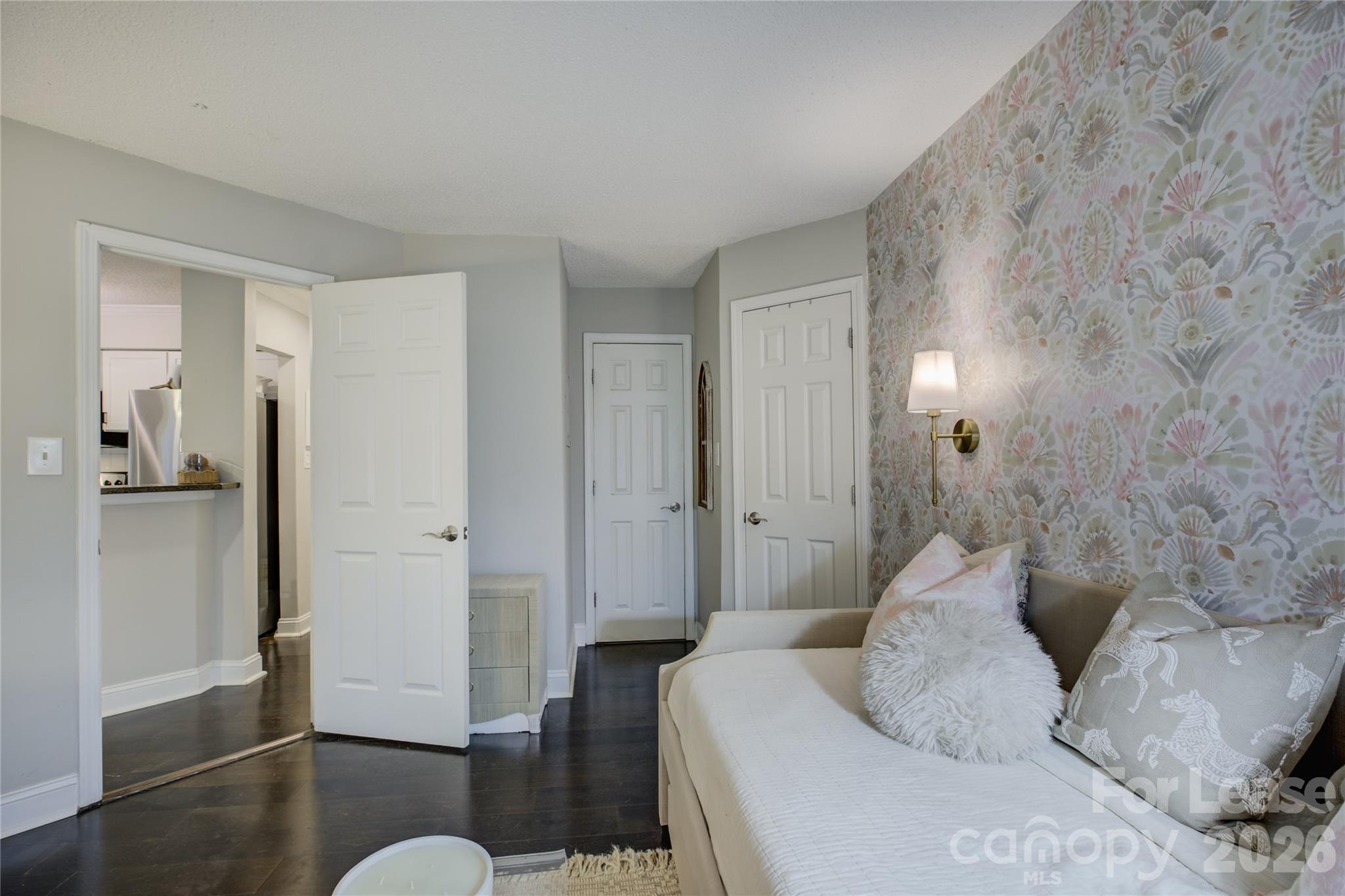 2506 Cranbrook Lane Property Photo 29