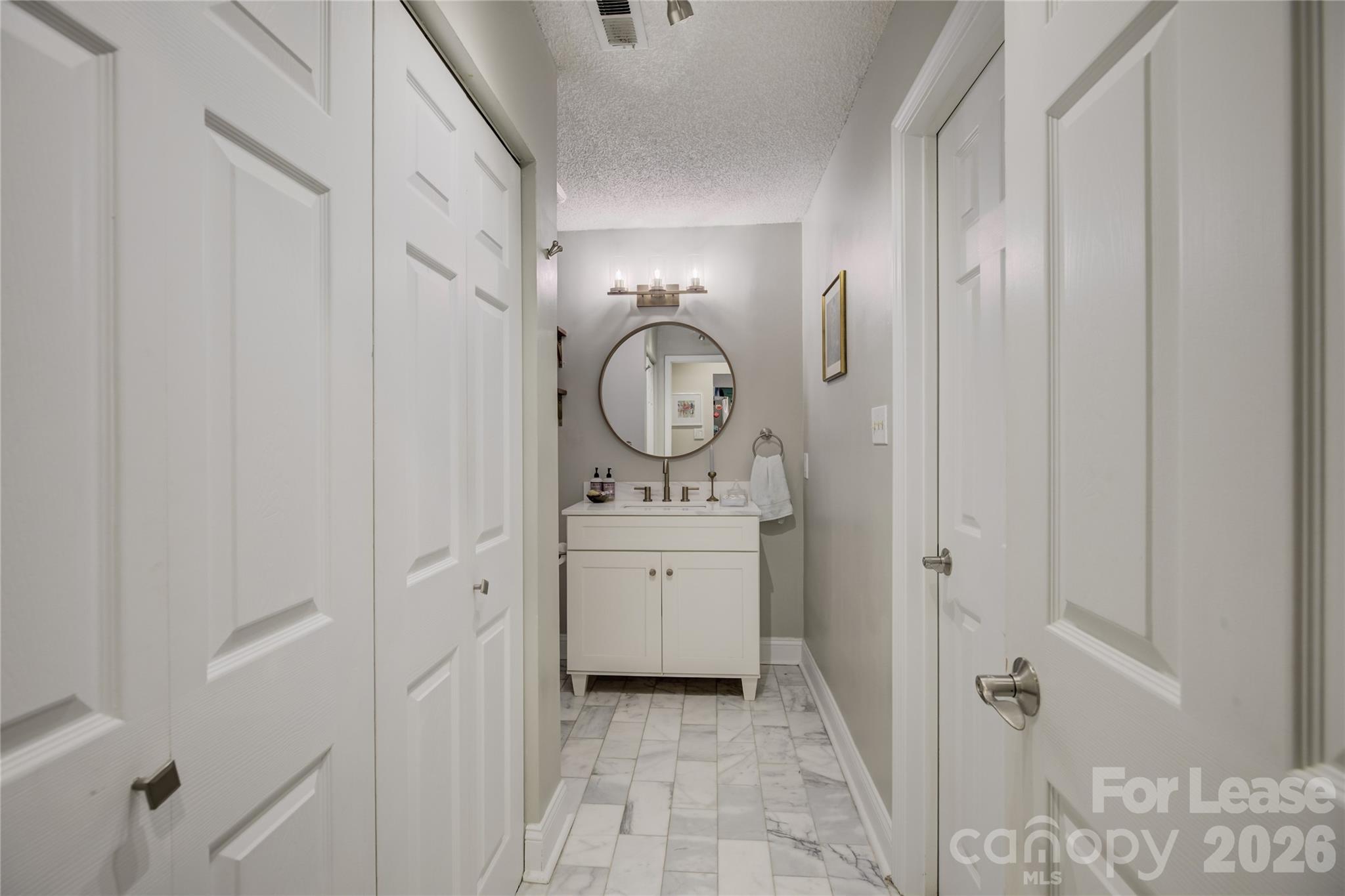 2506 Cranbrook Lane Property Photo 31