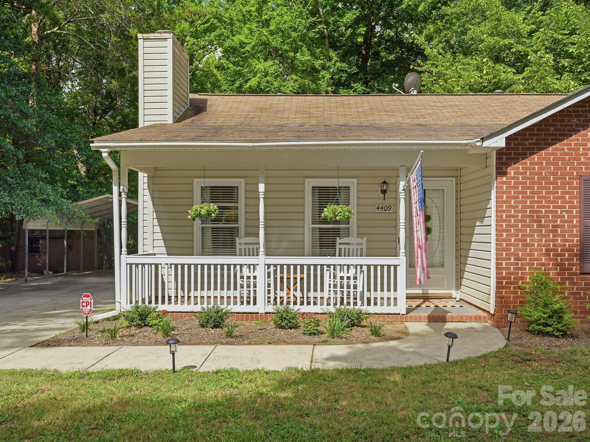 4409 Homestead Road Property Photo 4