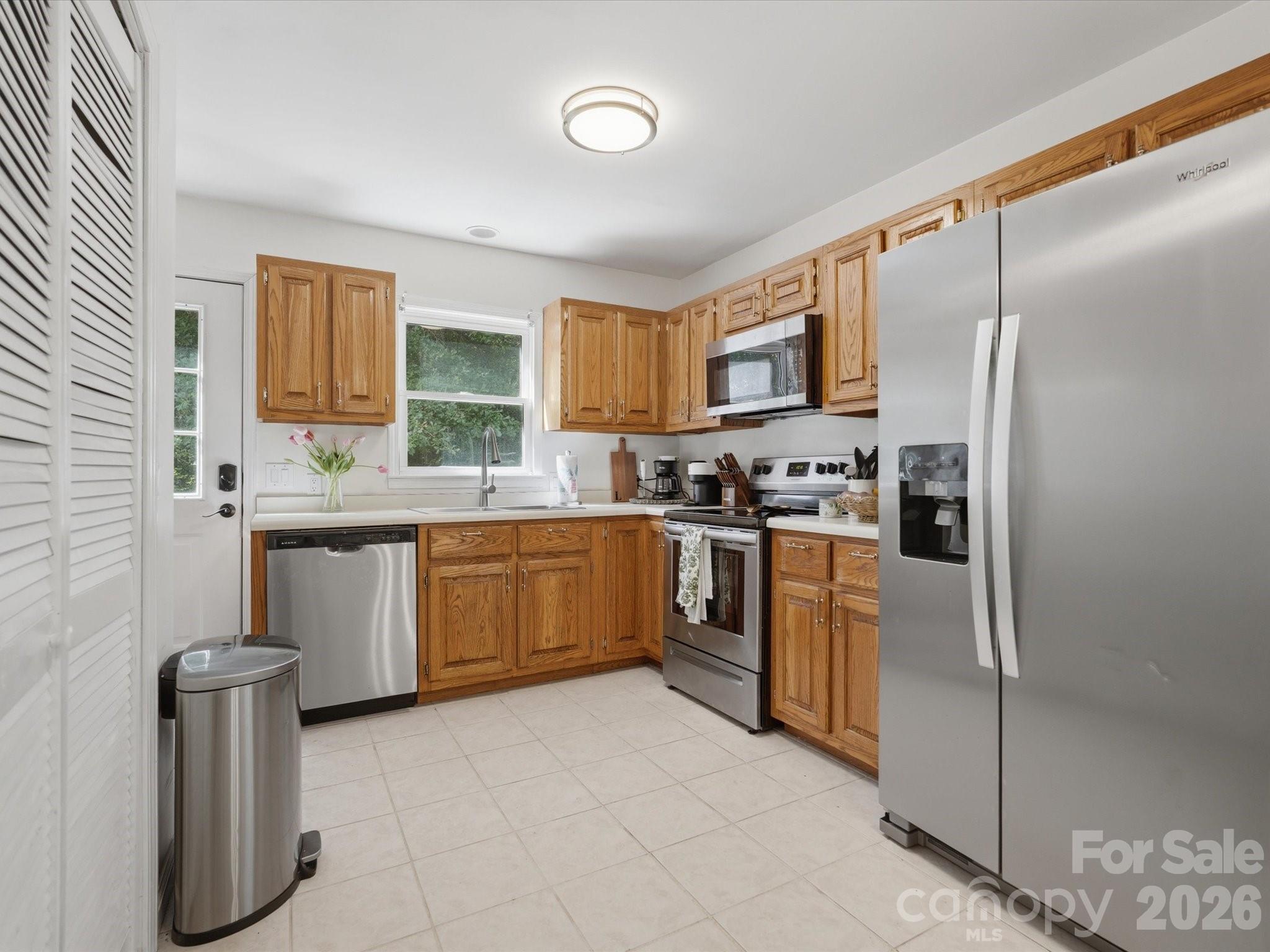 4409 Homestead Road Property Photo 10