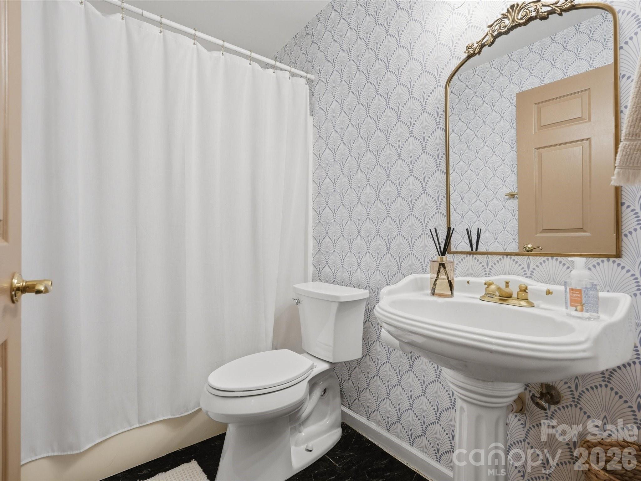 4409 Homestead Road Property Photo 16