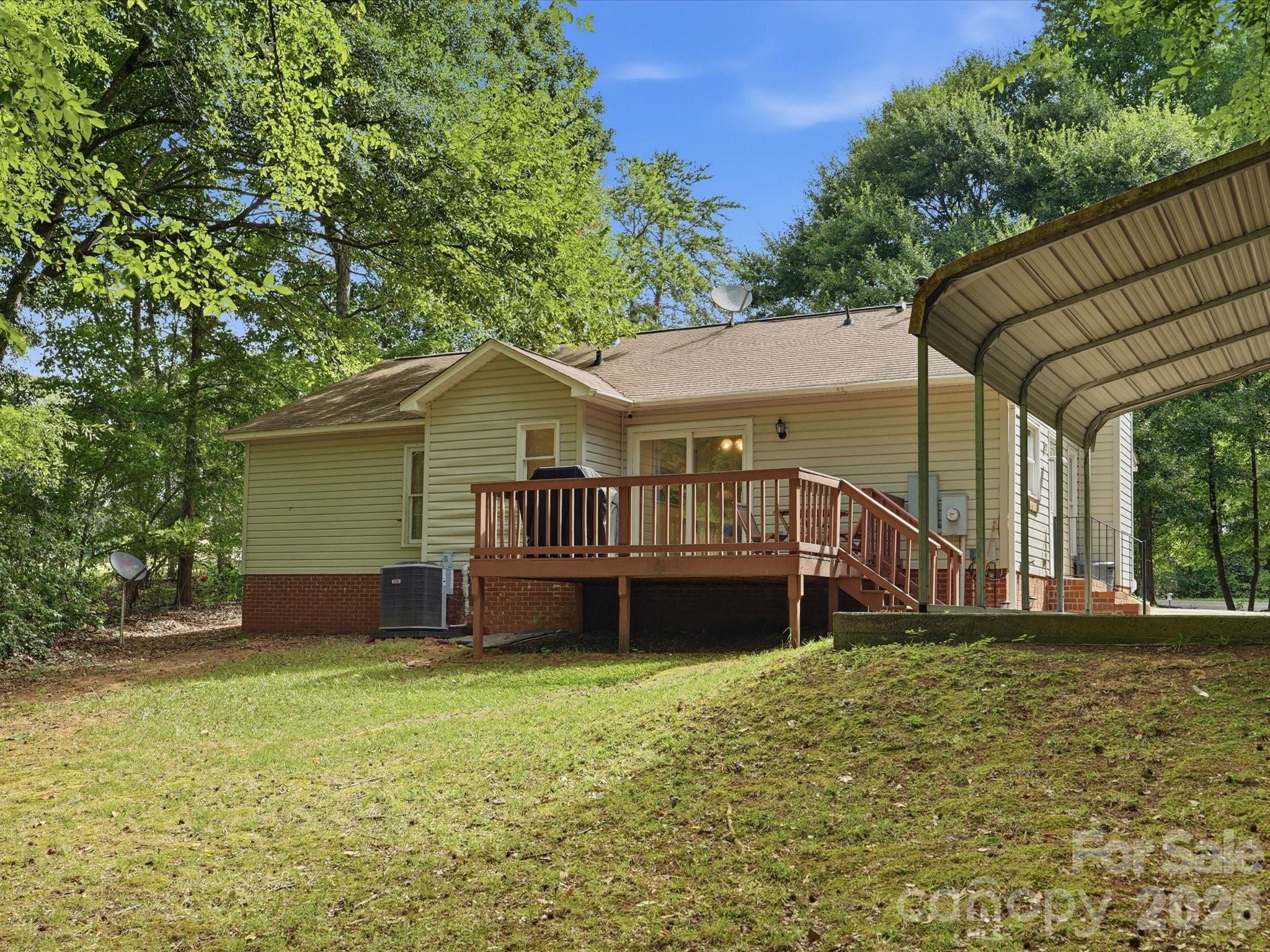 4409 Homestead Road Property Photo 20