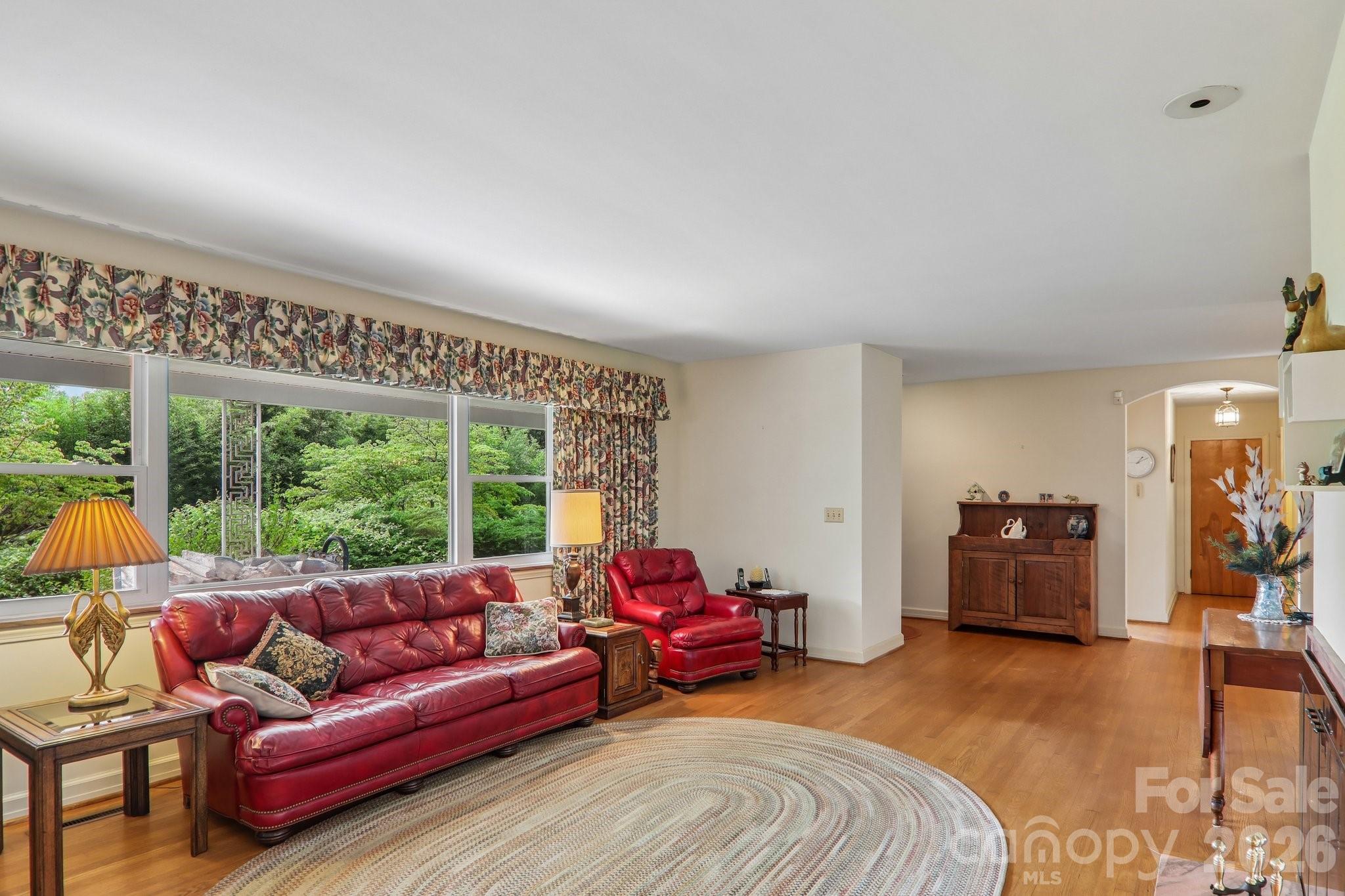 1404 Valmont Drive Property Photo 9
