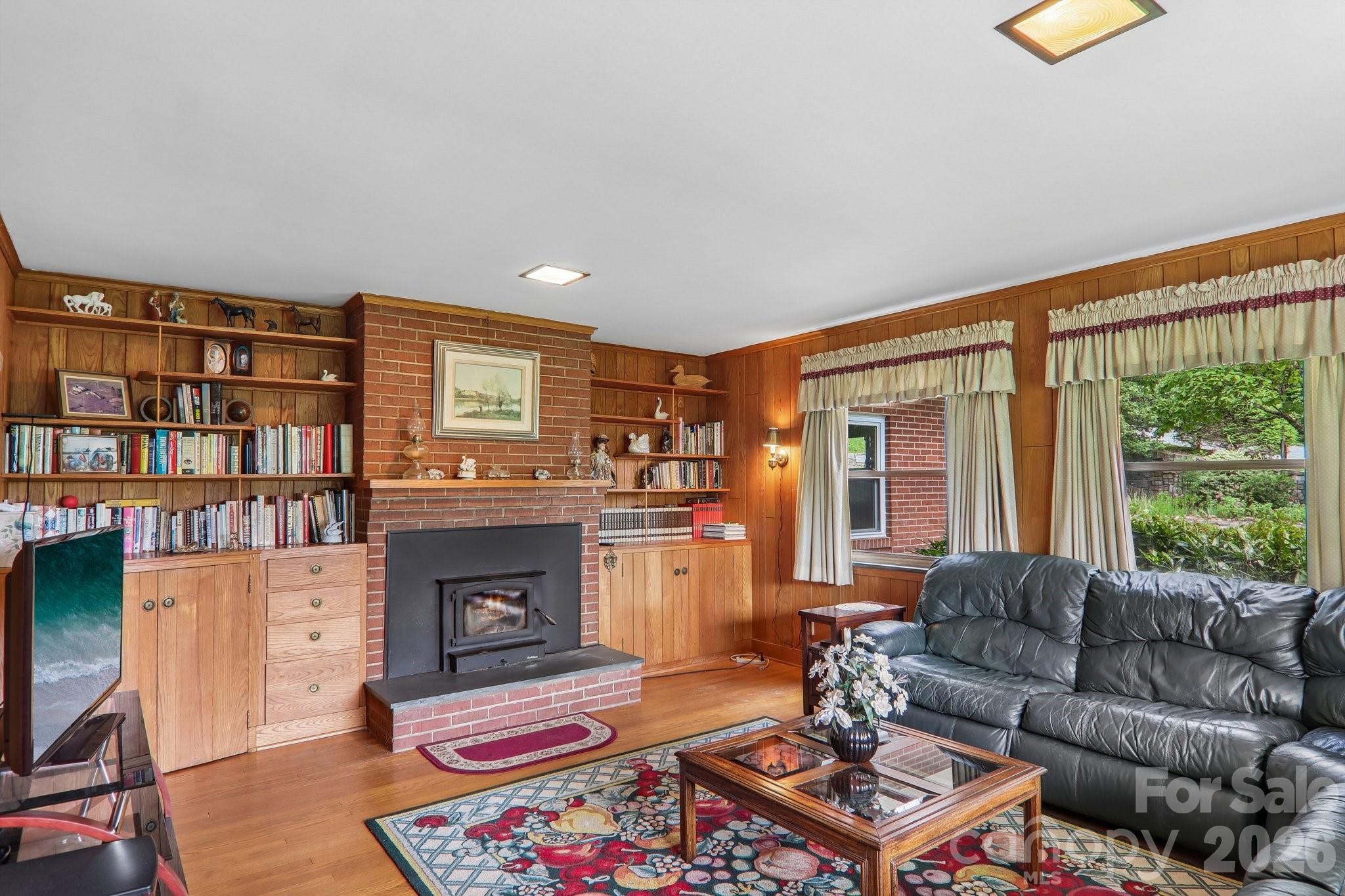 1404 Valmont Drive Property Photo 12