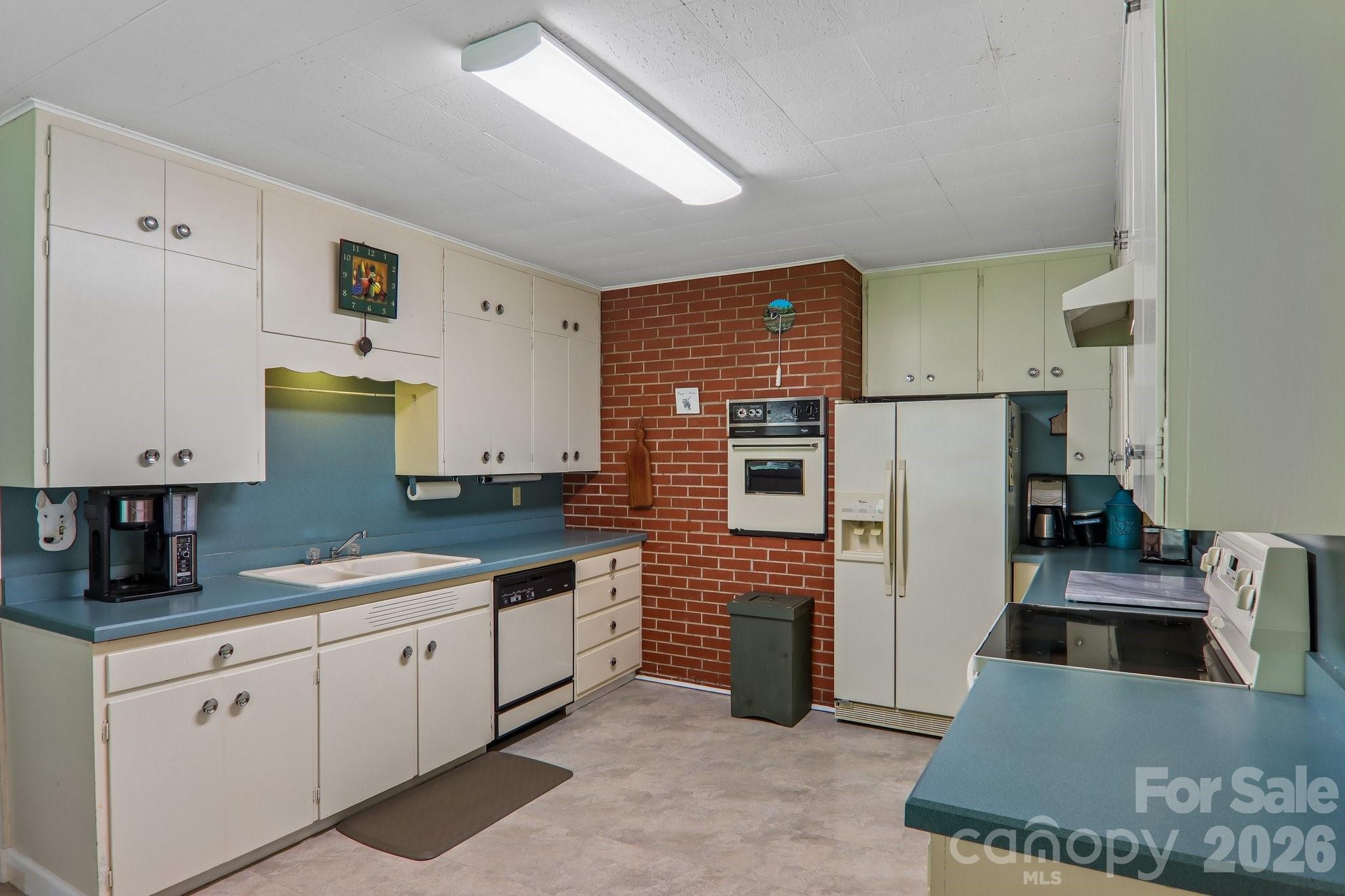 1404 Valmont Drive Property Photo 20