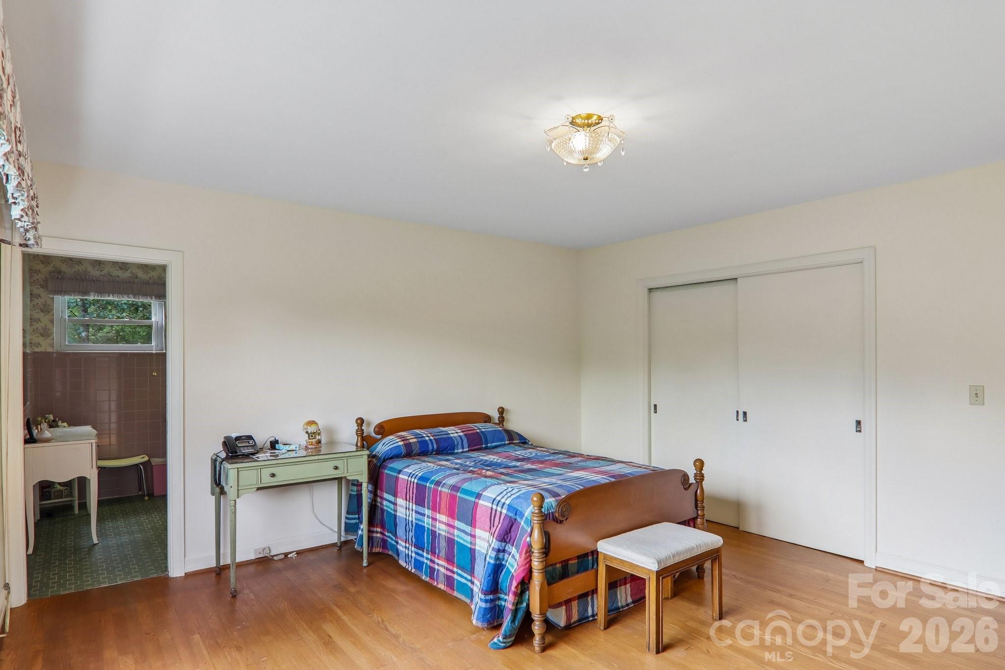 1404 Valmont Drive Property Photo 23
