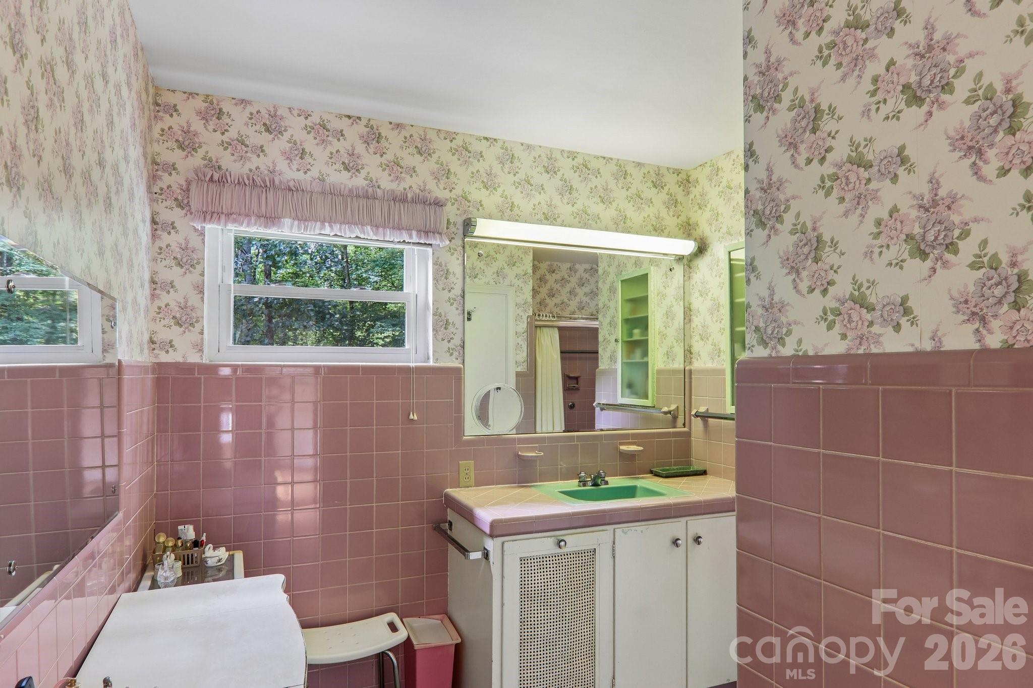 1404 Valmont Drive Property Photo 24