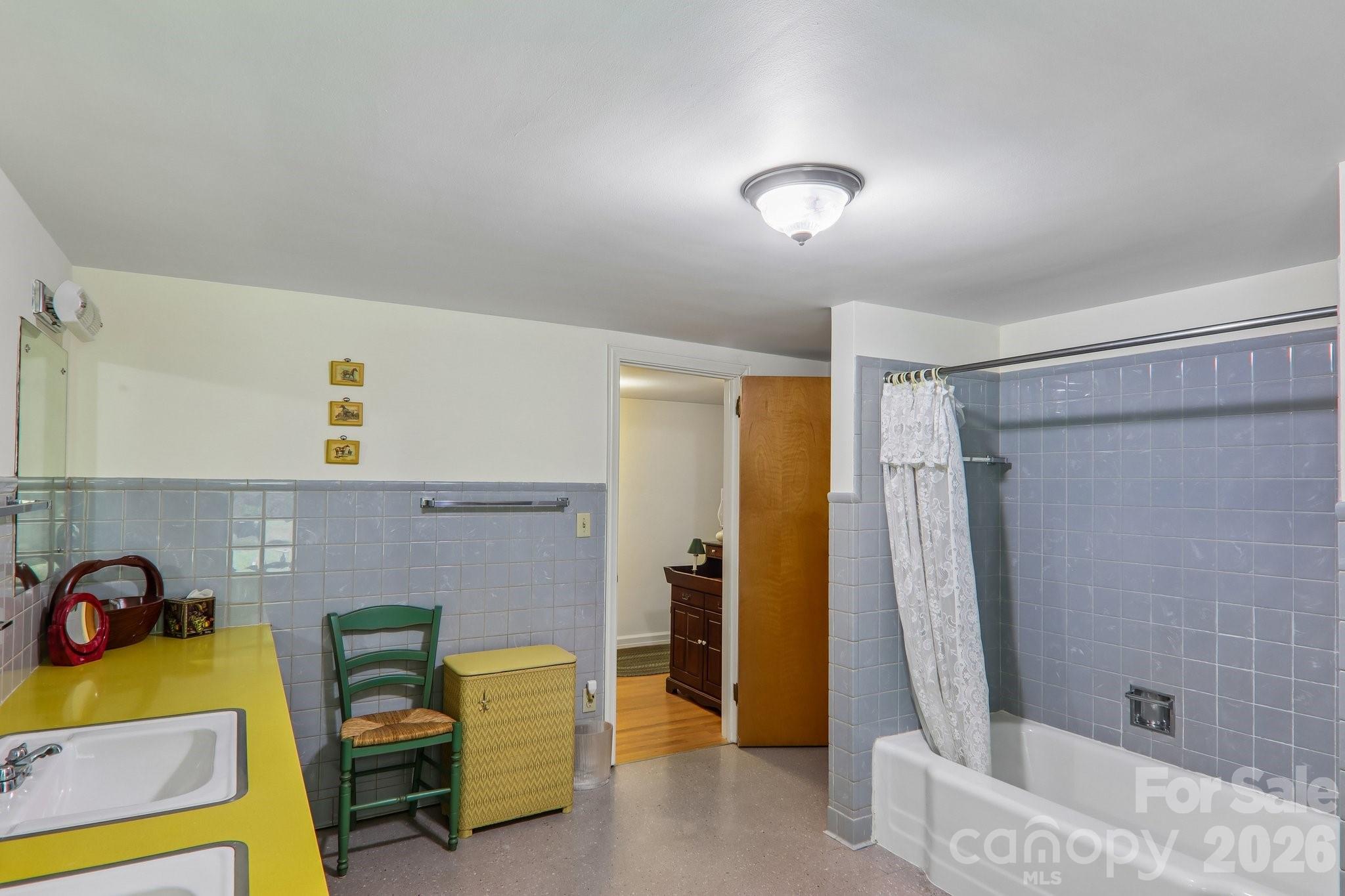 1404 Valmont Drive Property Photo 31