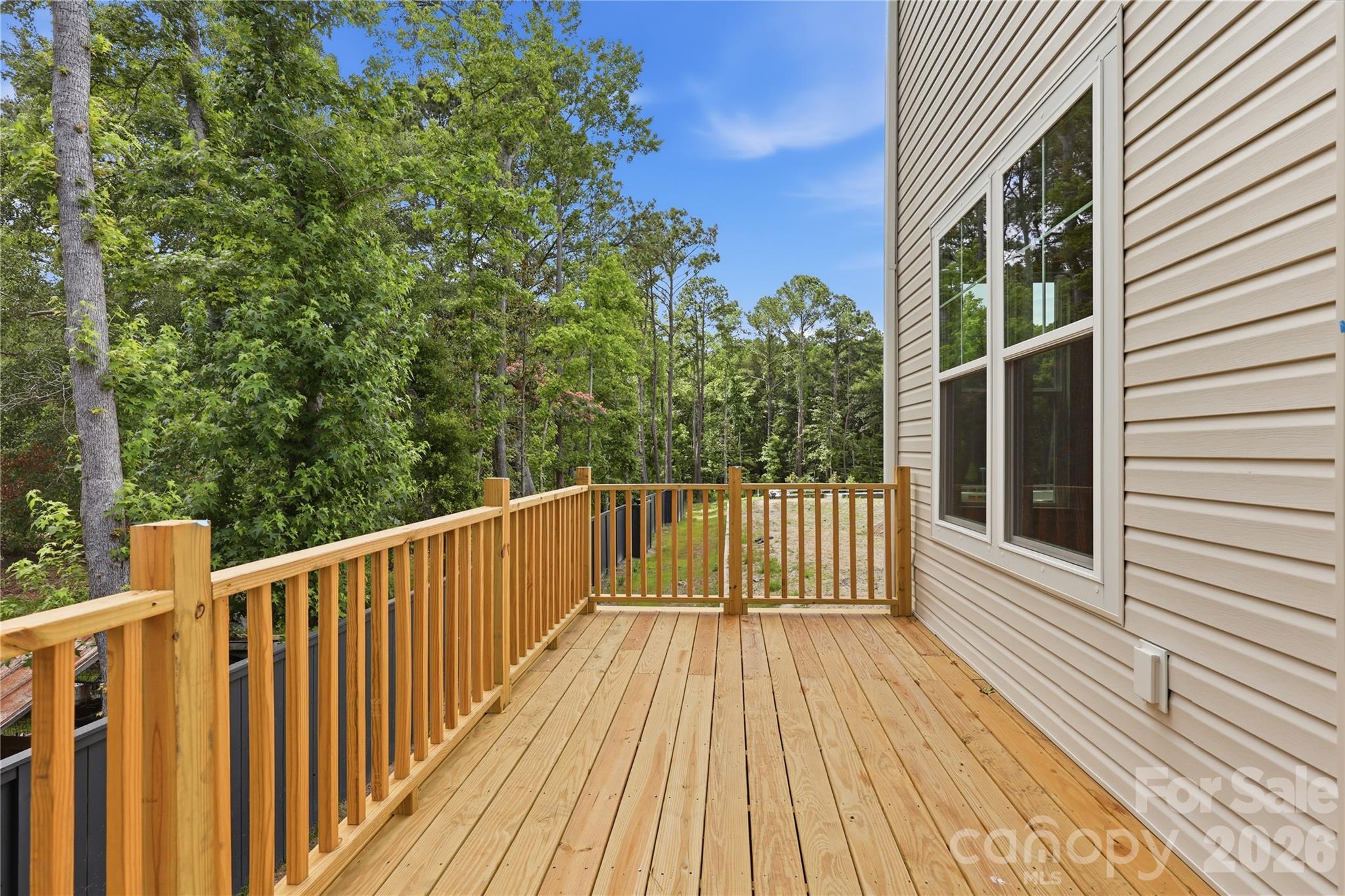 1109 Mossy Glade Road Property Photo 5