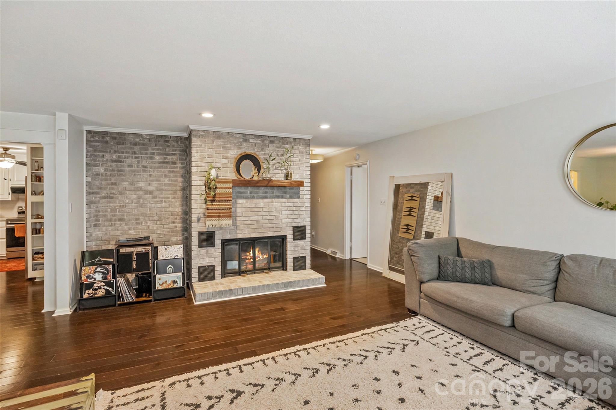 106 Marianna Circle Property Photo 7