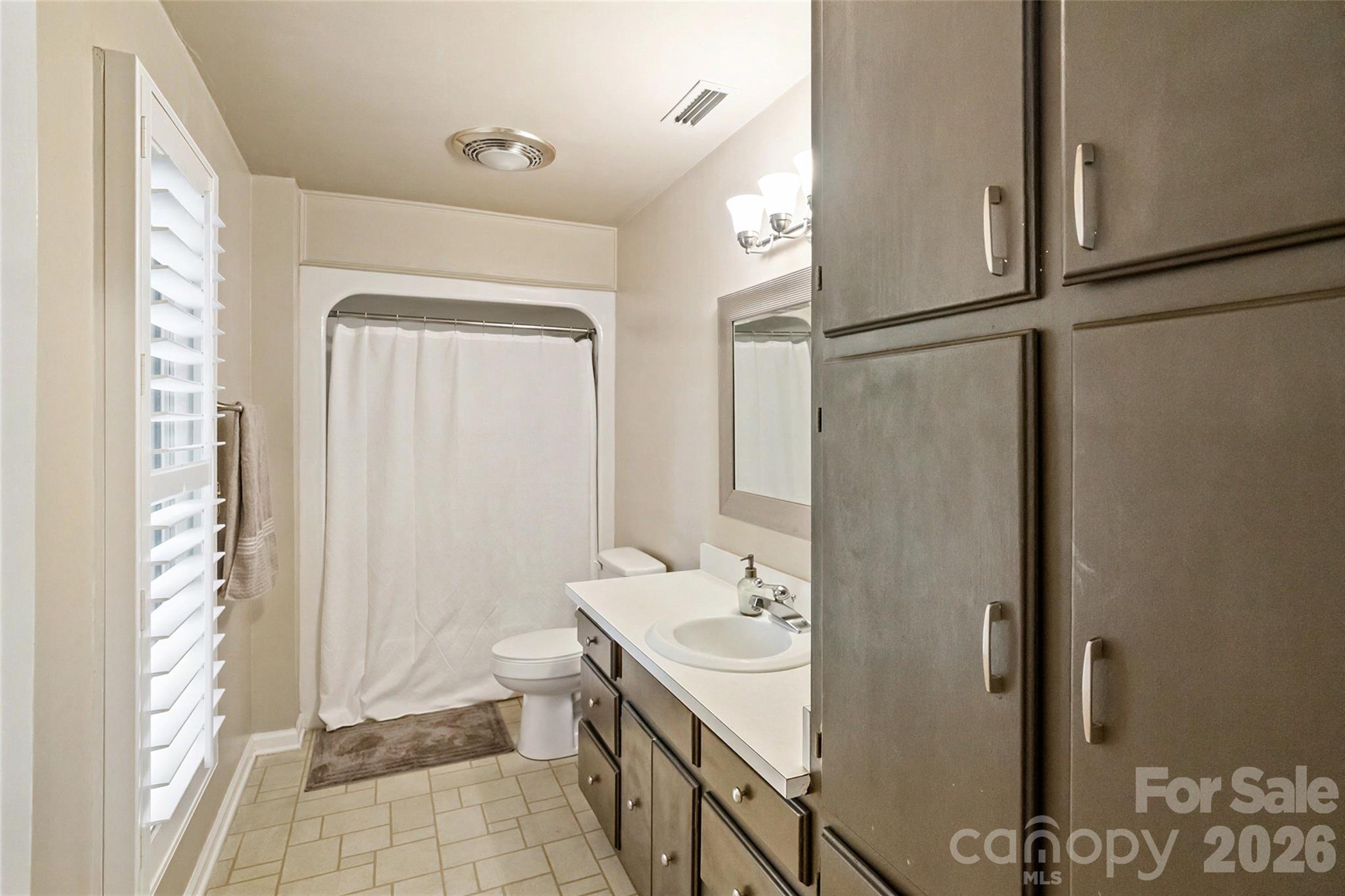 106 Marianna Circle Property Photo 20