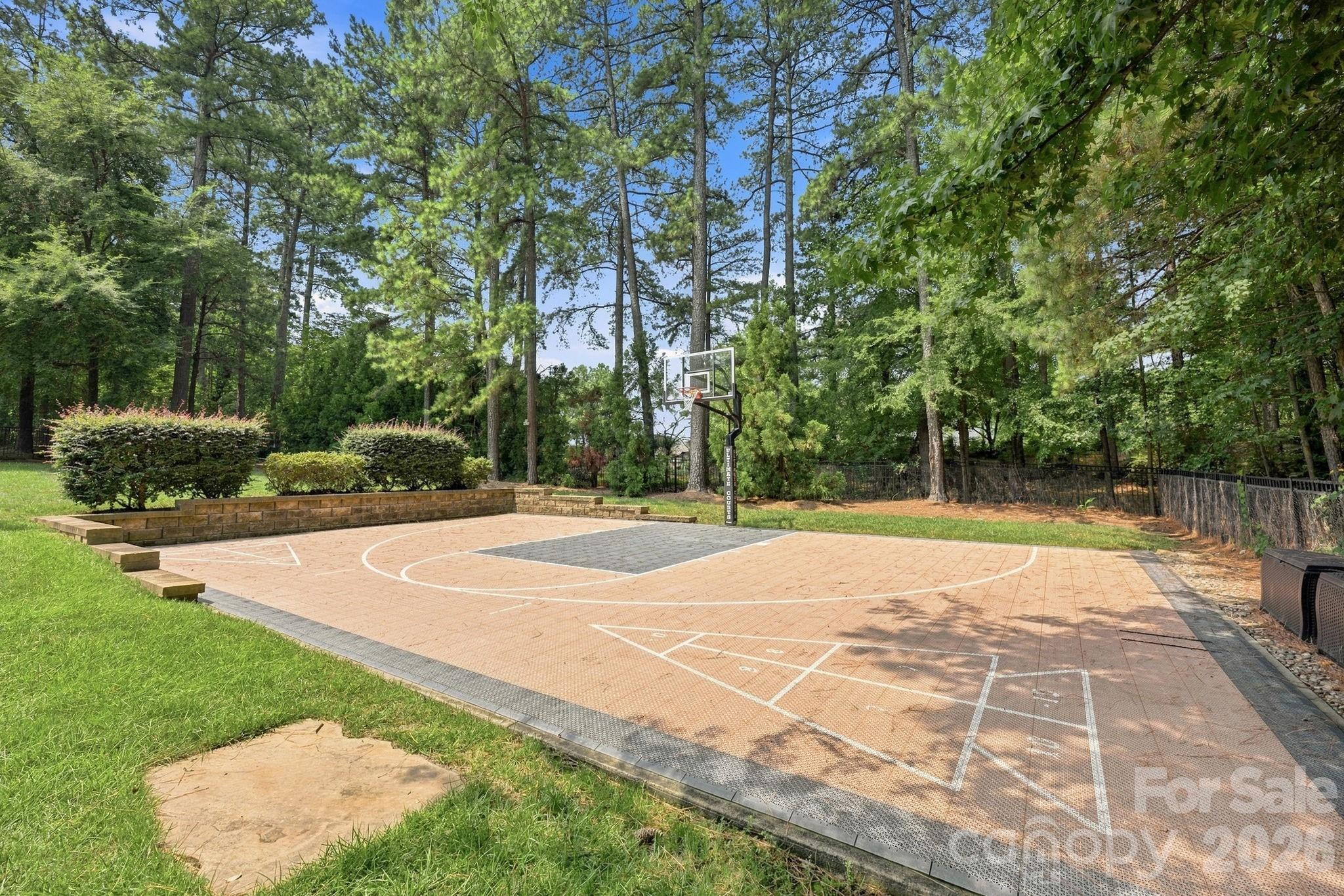 111 Quaker Road Property Photo 6