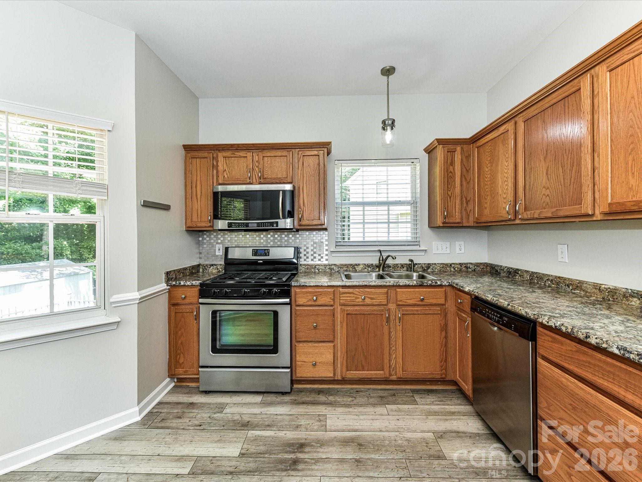 141 Drawbridge Court Property Photo 9