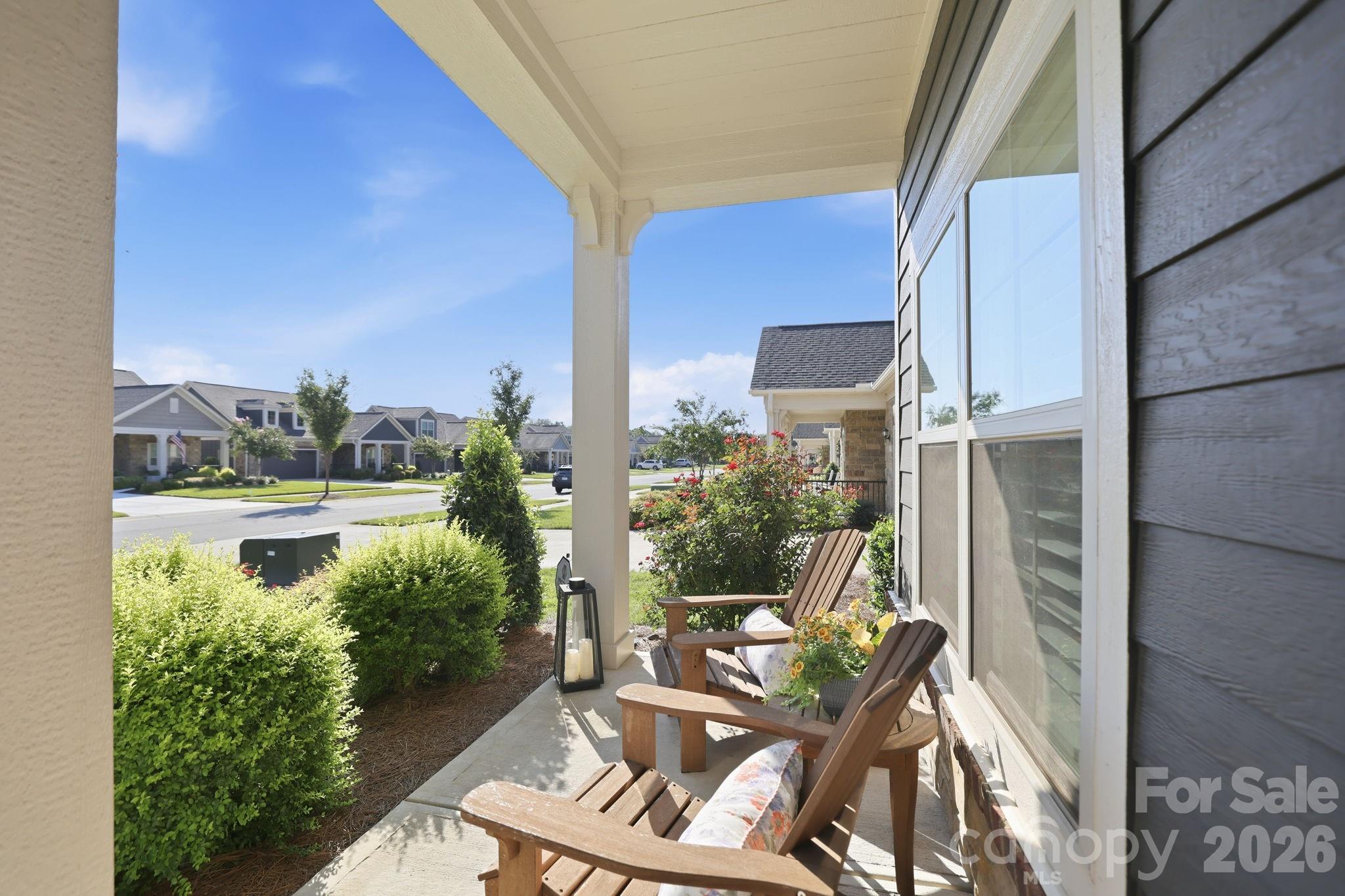 1041 Gradison Drive Property Photo 4