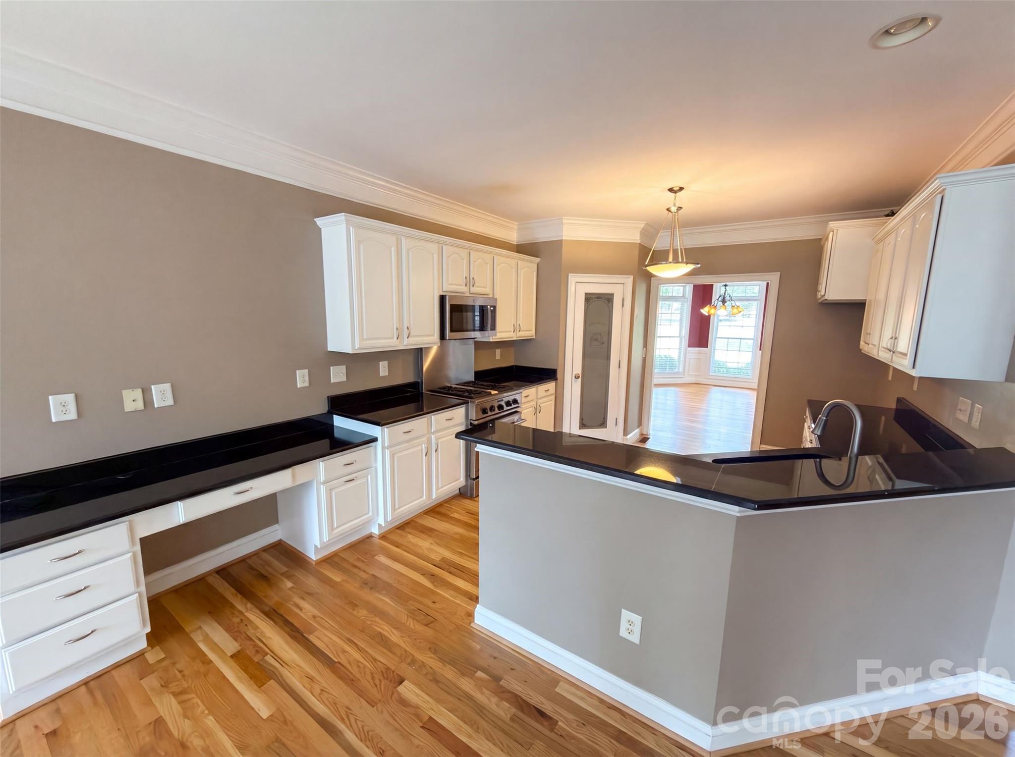 9721 Arlington Oaks Drive Property Photo 15