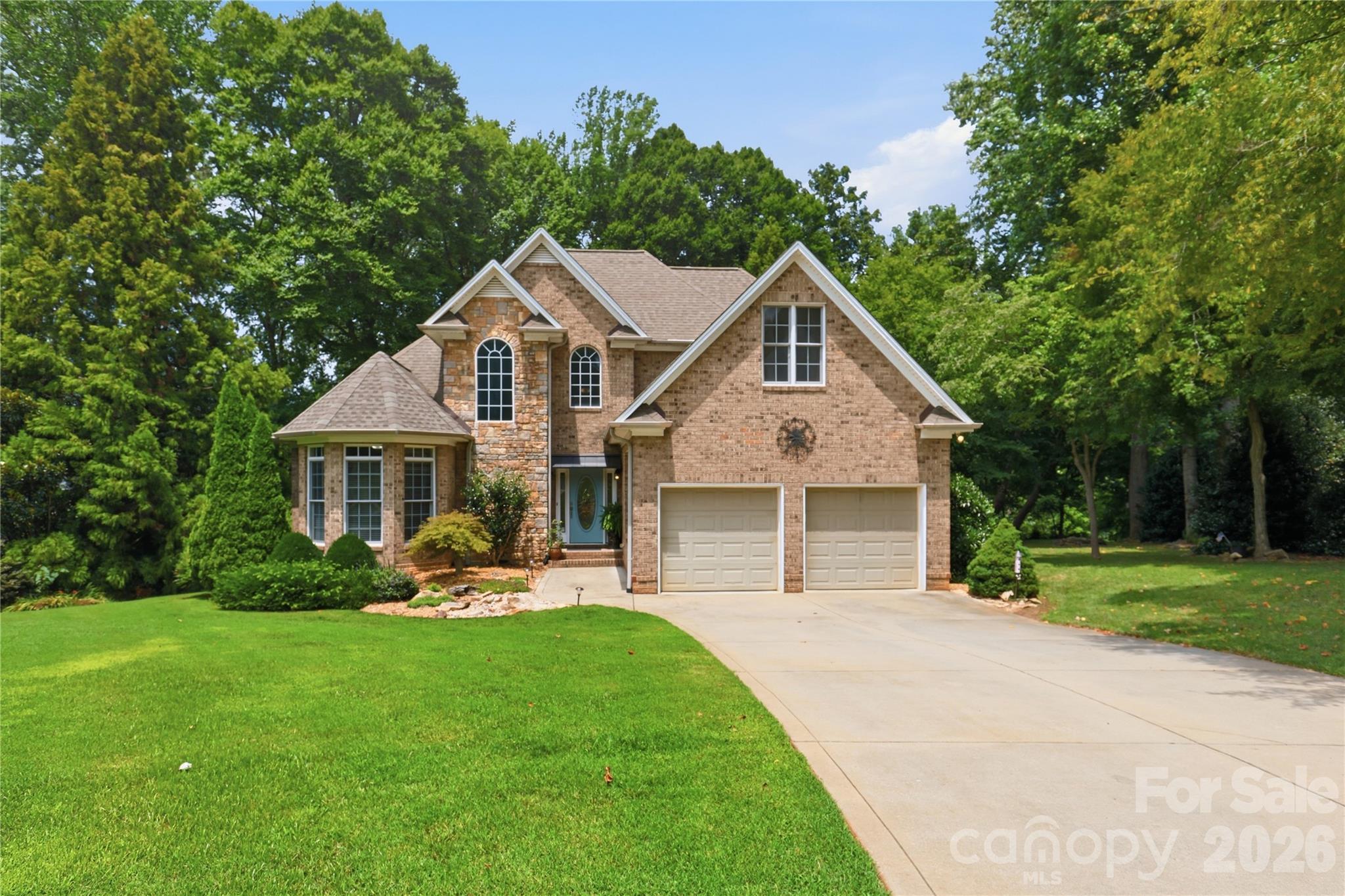 4029 Foxes Trail Property Photo 1