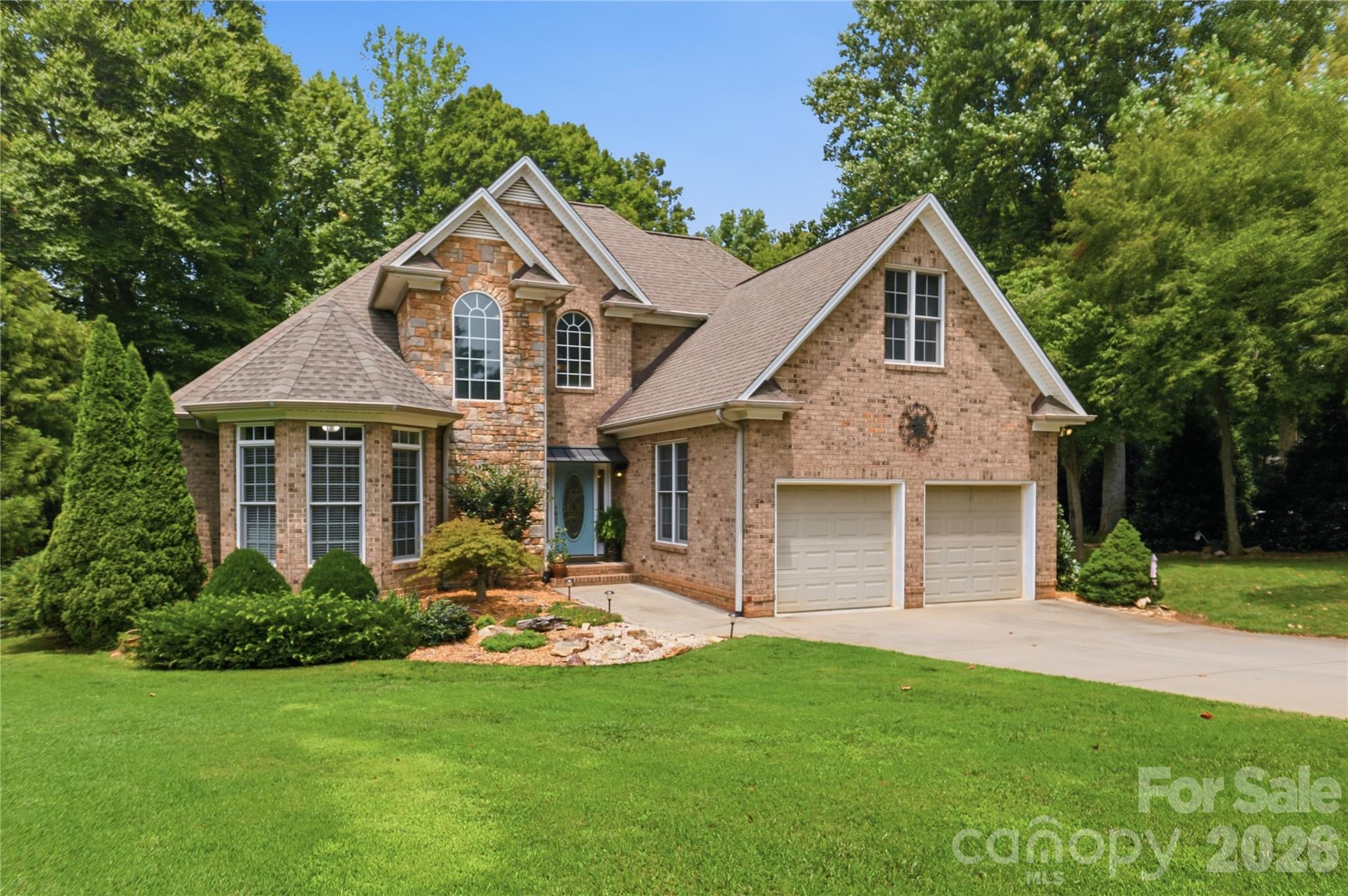 4029 Foxes Trail Property Photo 2
