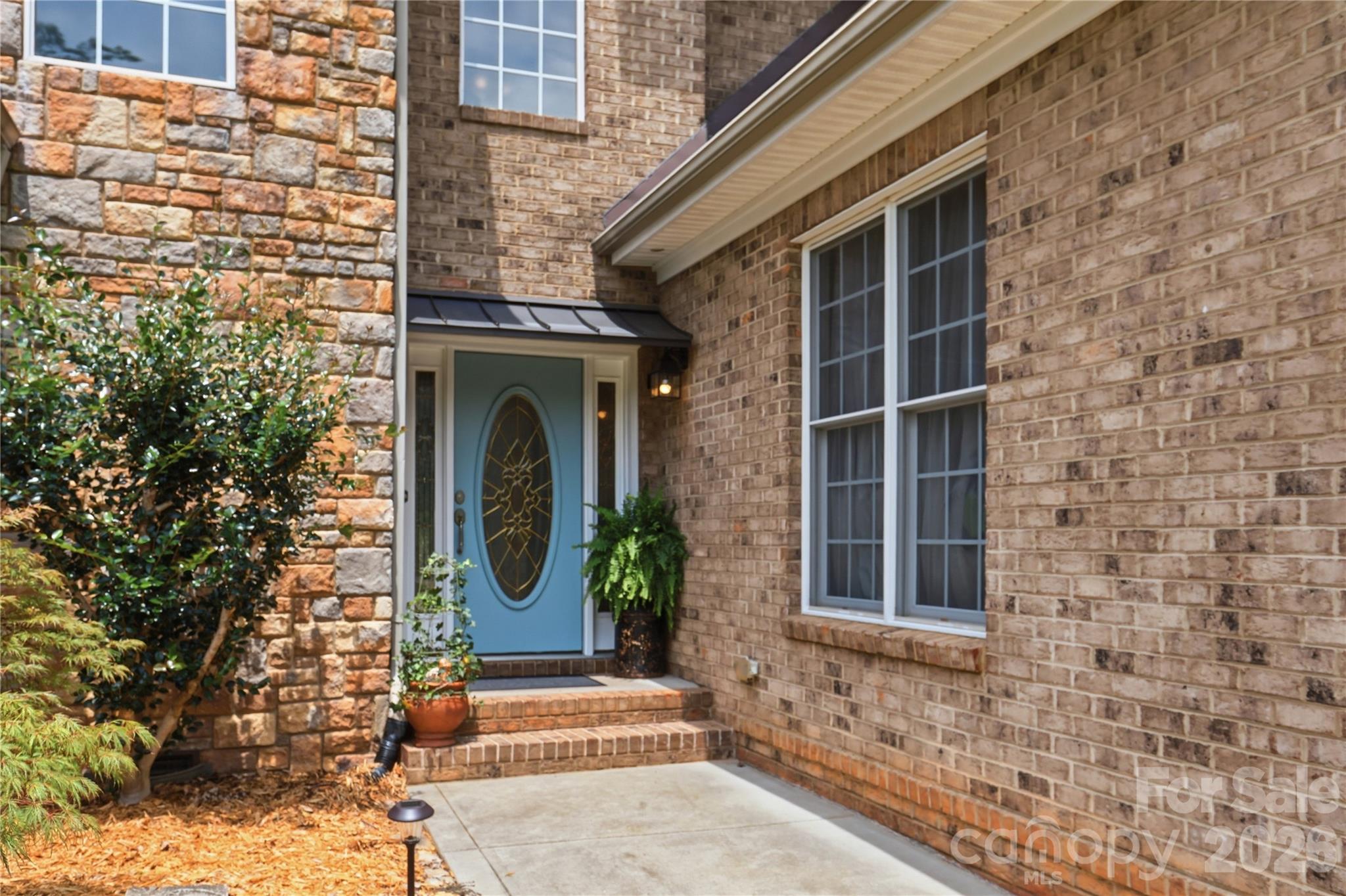 4029 Foxes Trail Property Photo 3