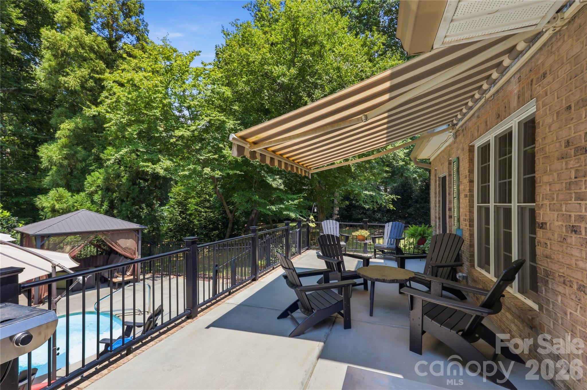4029 Foxes Trail Property Photo 14