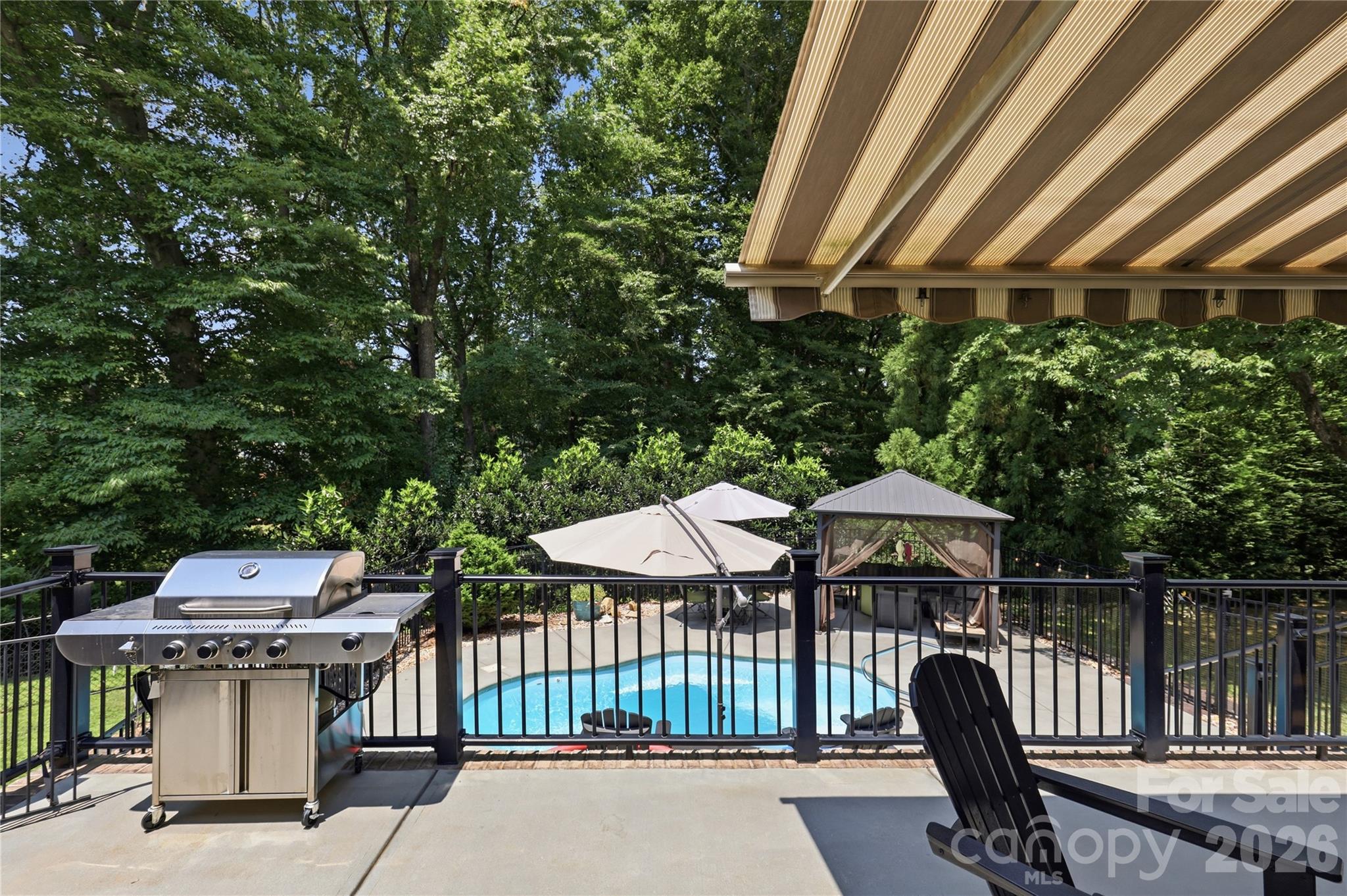 4029 Foxes Trail Property Photo 15