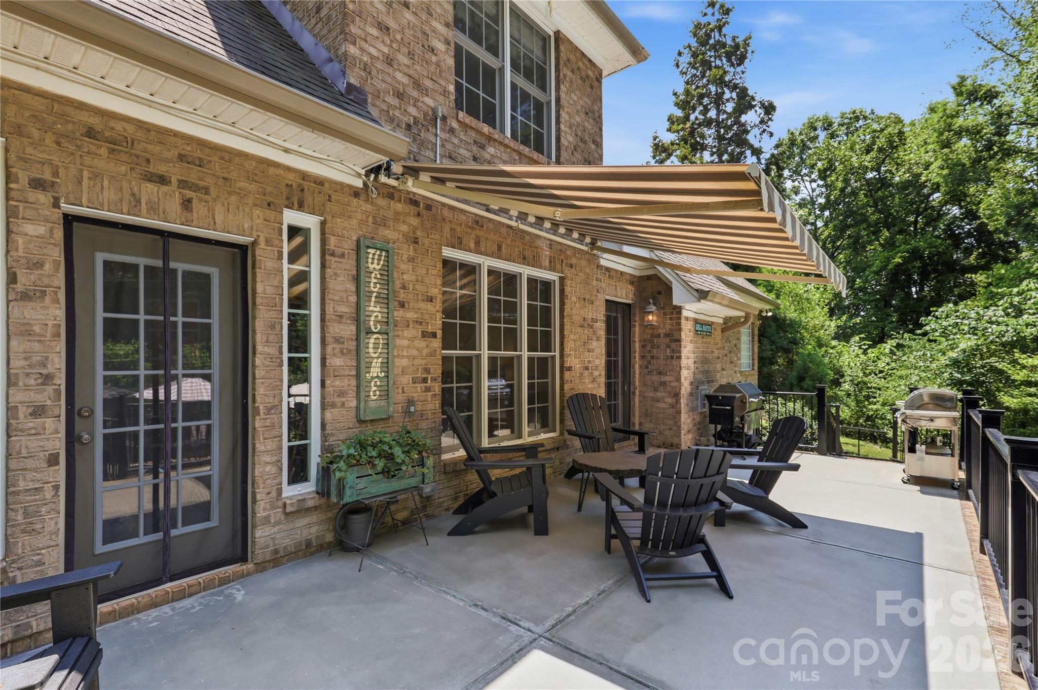 4029 Foxes Trail Property Photo 17