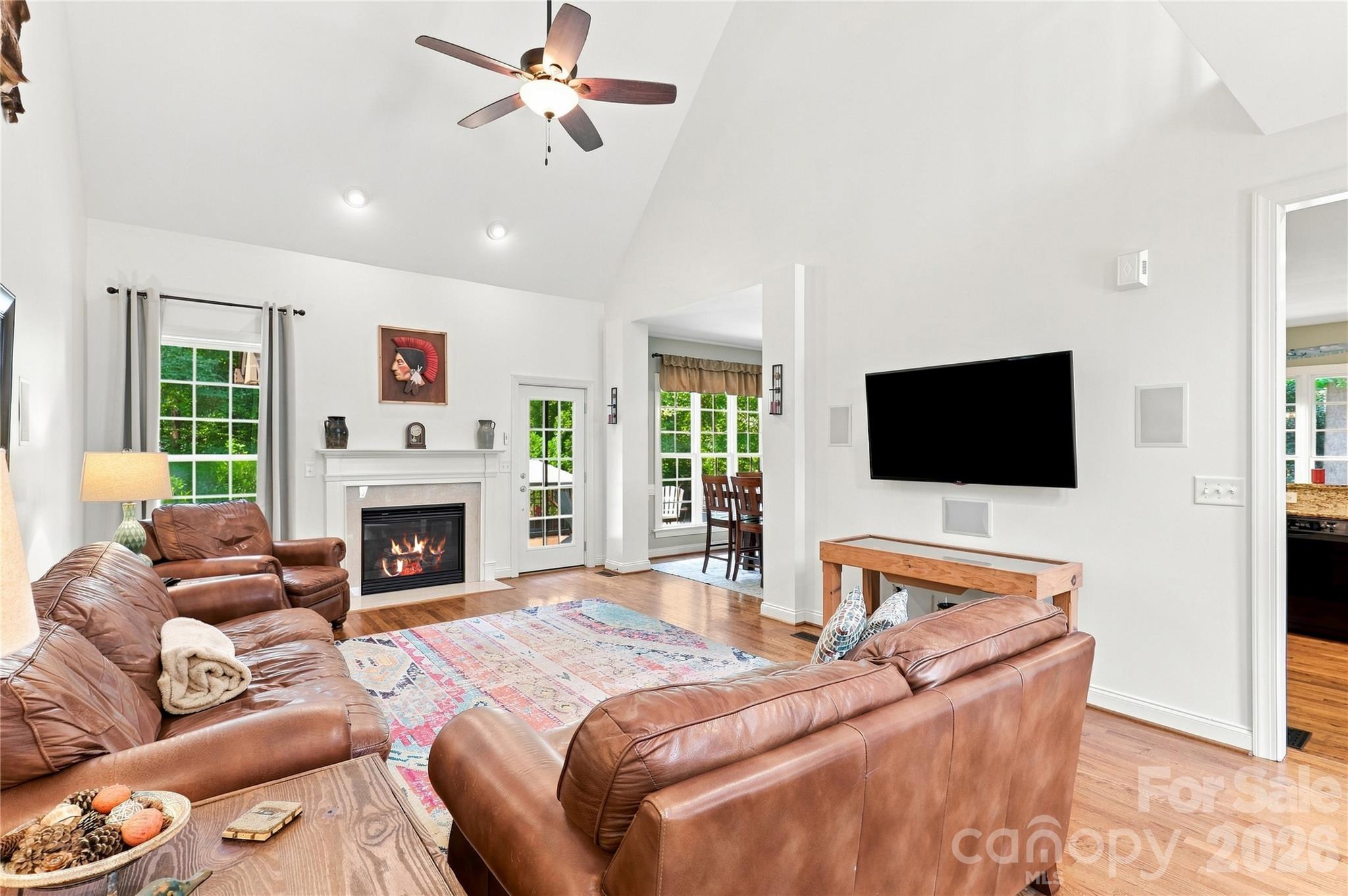 4029 Foxes Trail Property Photo 24