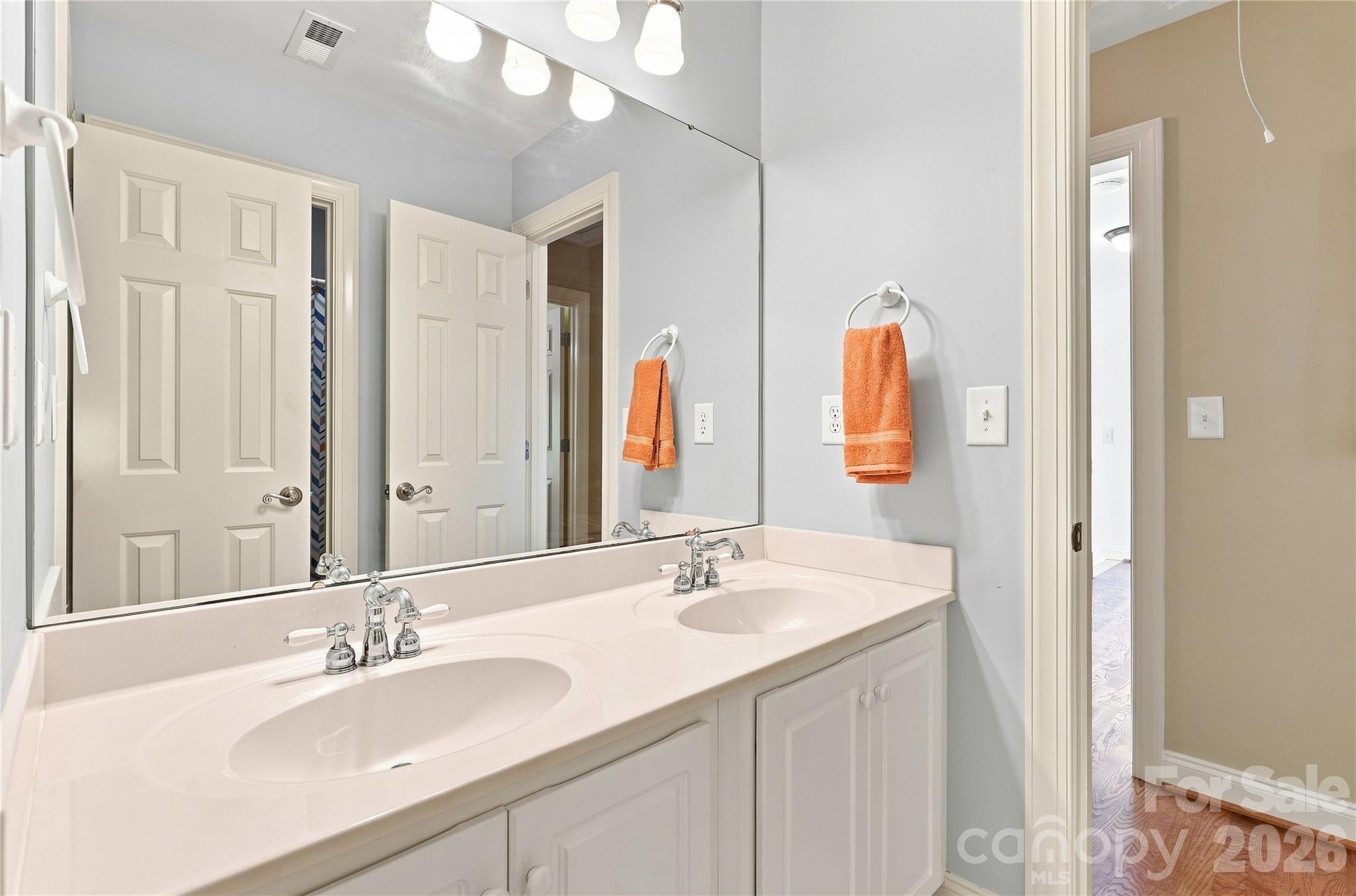 4029 Foxes Trail Property Photo 36