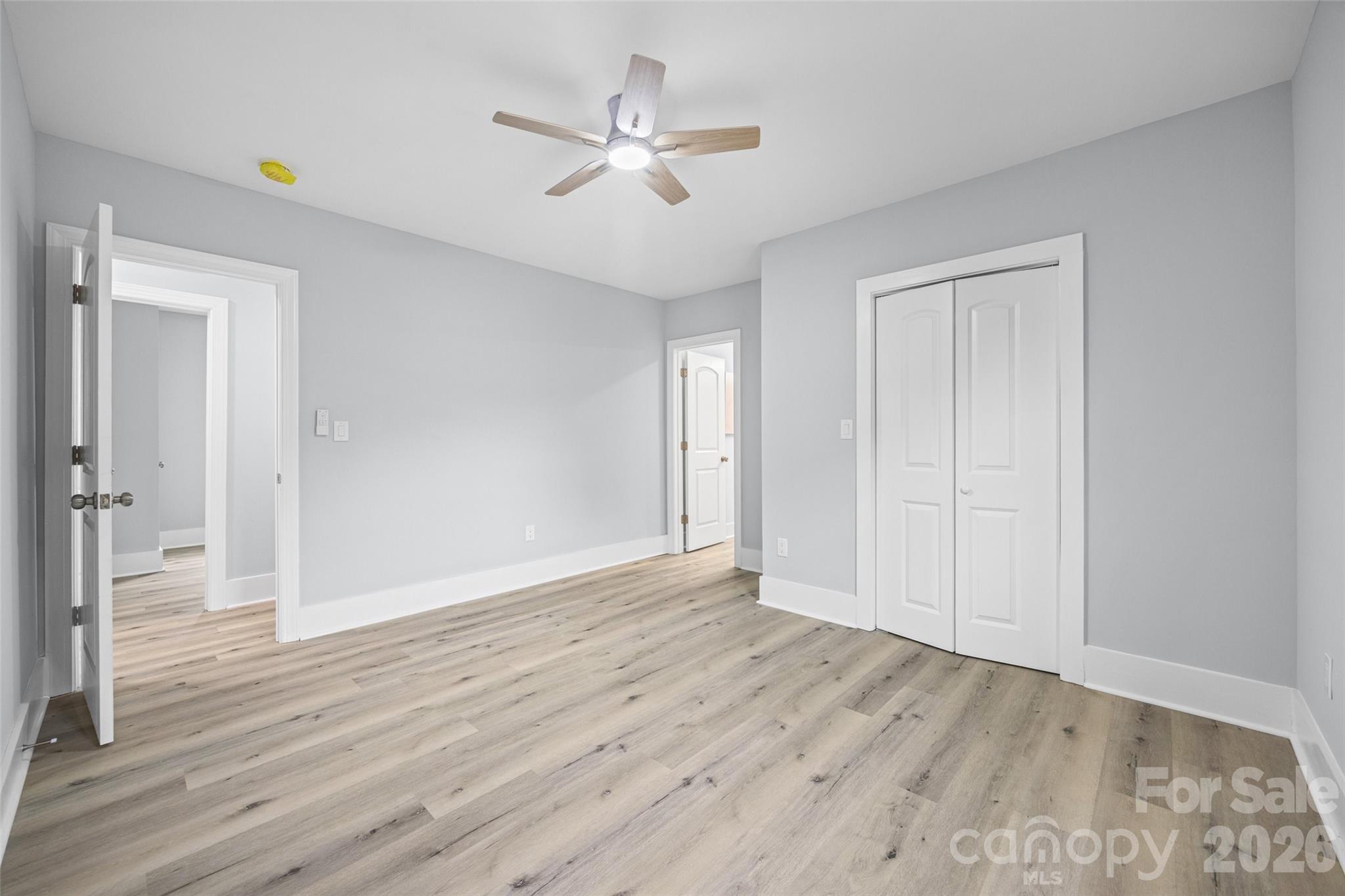 712 Henry Avenue Property Photo 13