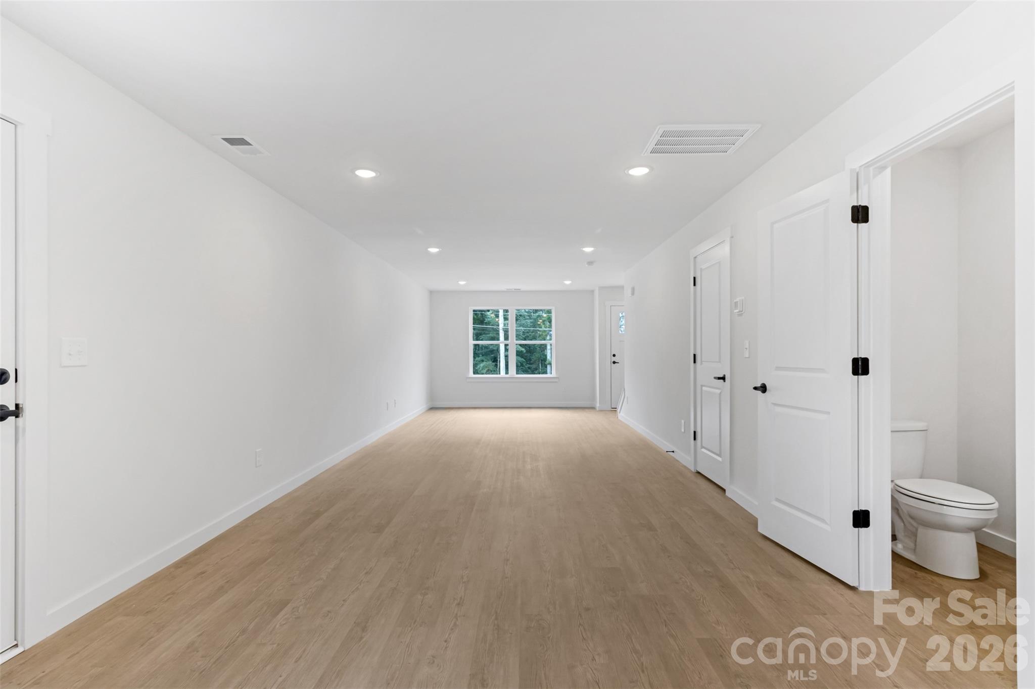 105-107 8th Avenue Drive 1 Property Photo 4