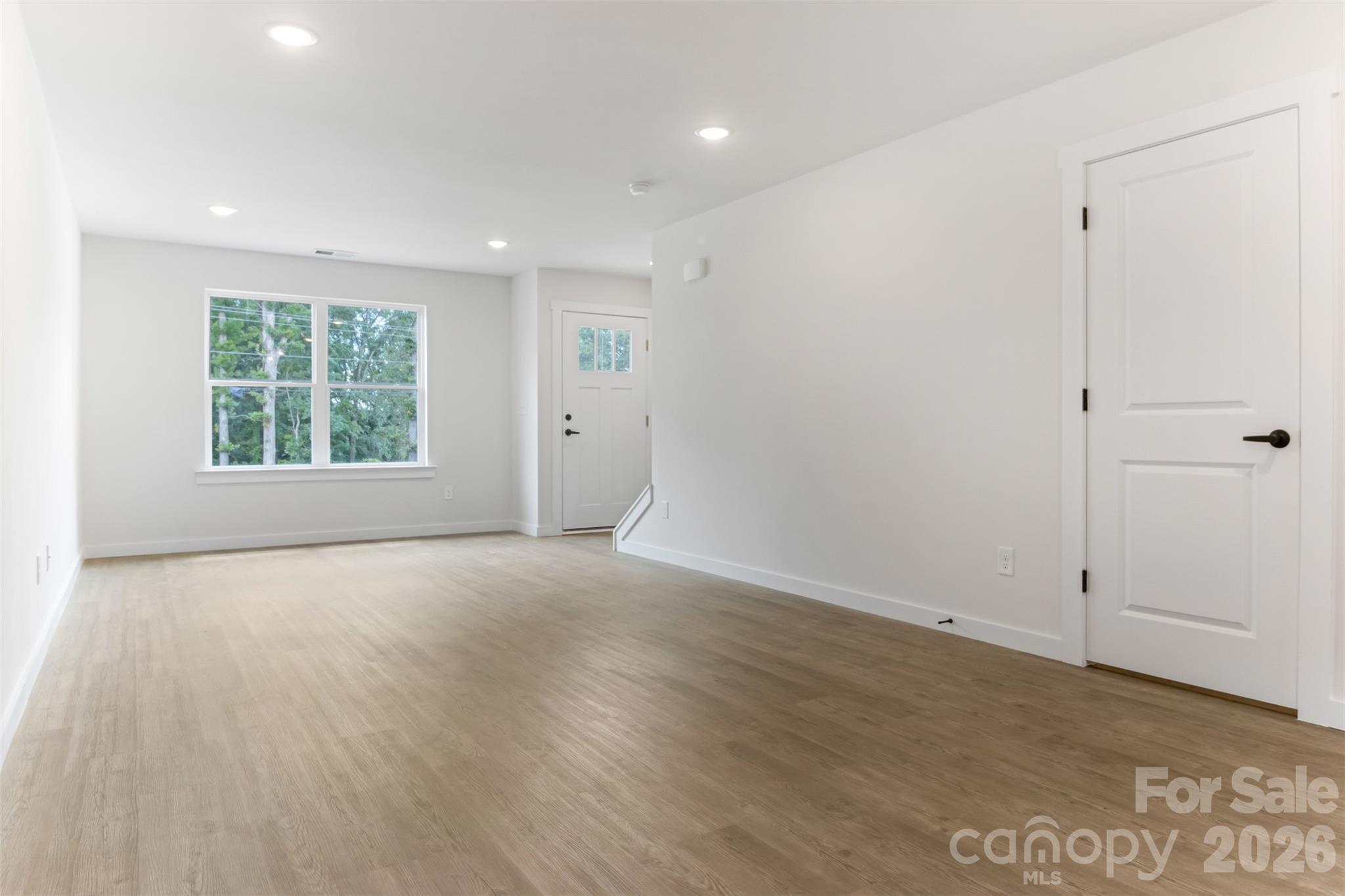 105-107 8th Avenue Drive 1 Property Photo 5