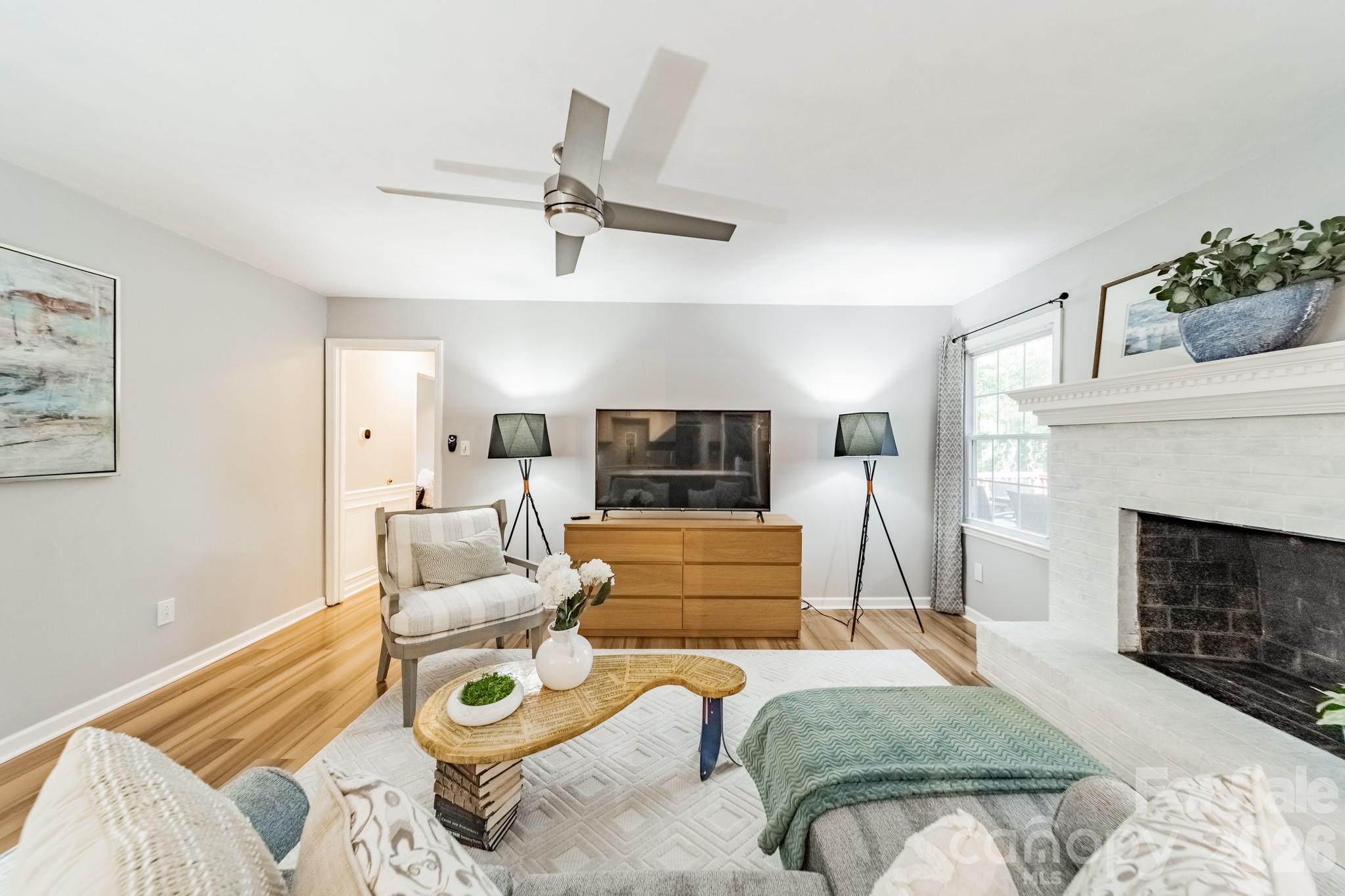 5815 Chapel Creek Court Property Photo 16