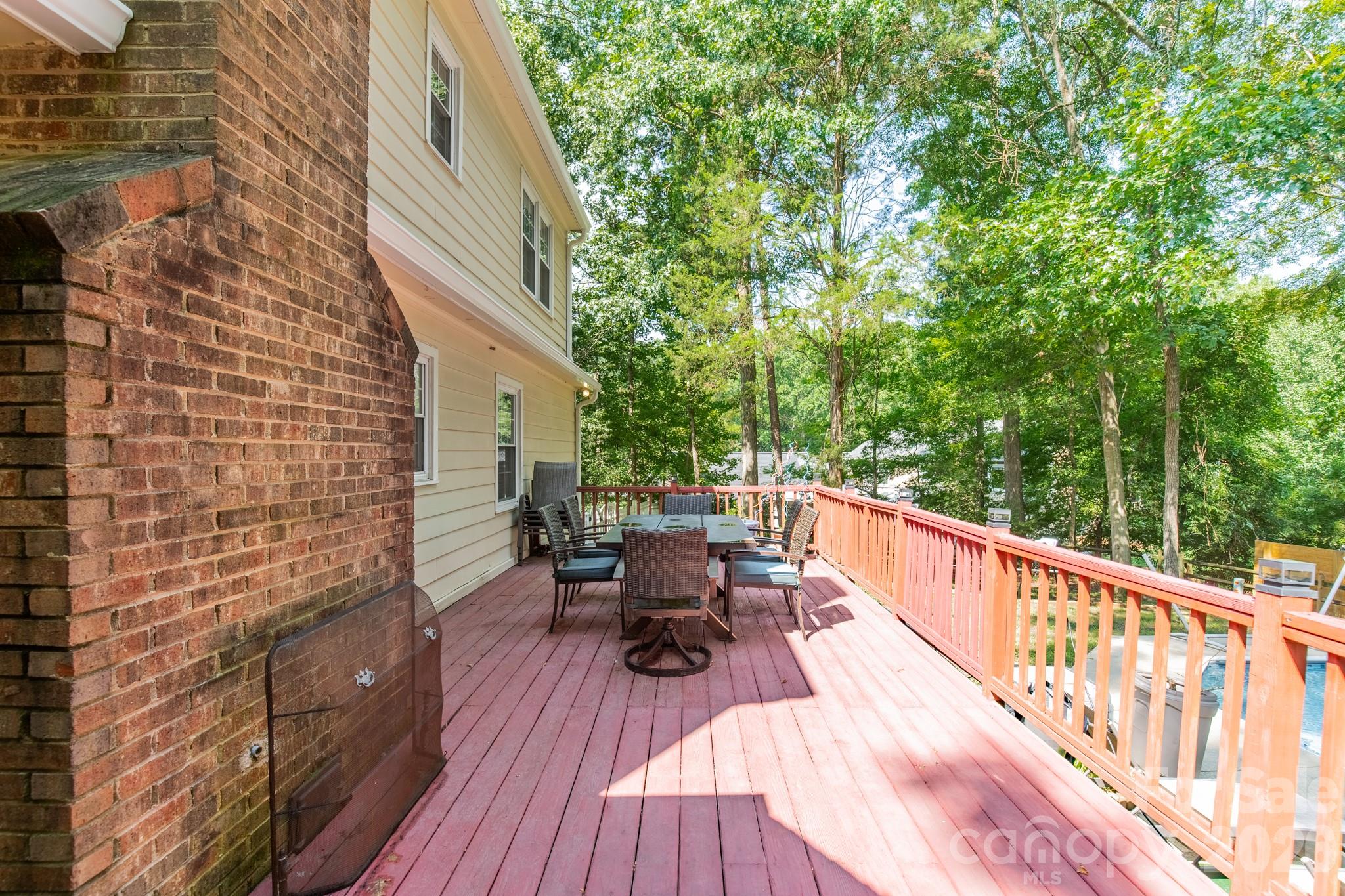 5815 Chapel Creek Court Property Photo 44