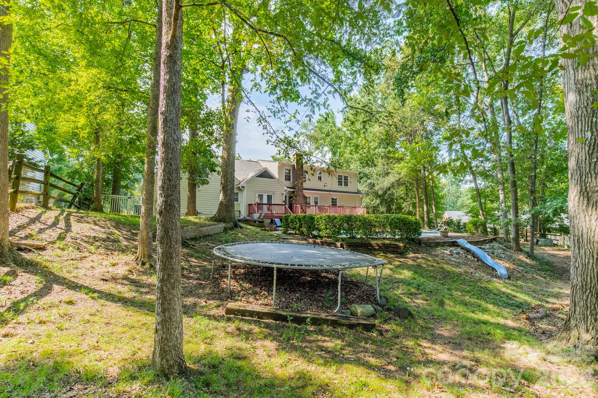 5815 Chapel Creek Court Property Photo 47