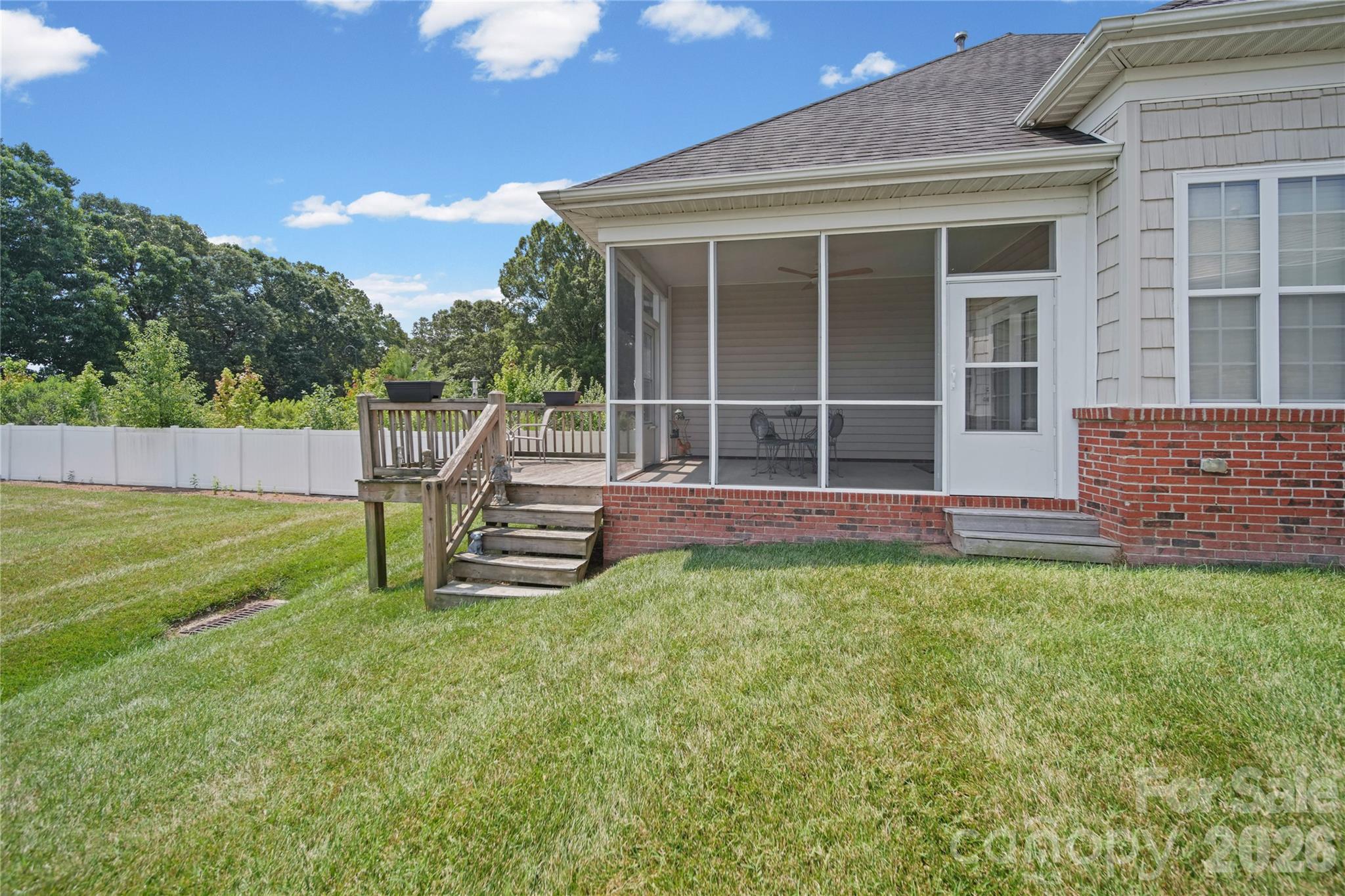 4110 Compostela Court Property Photo 4