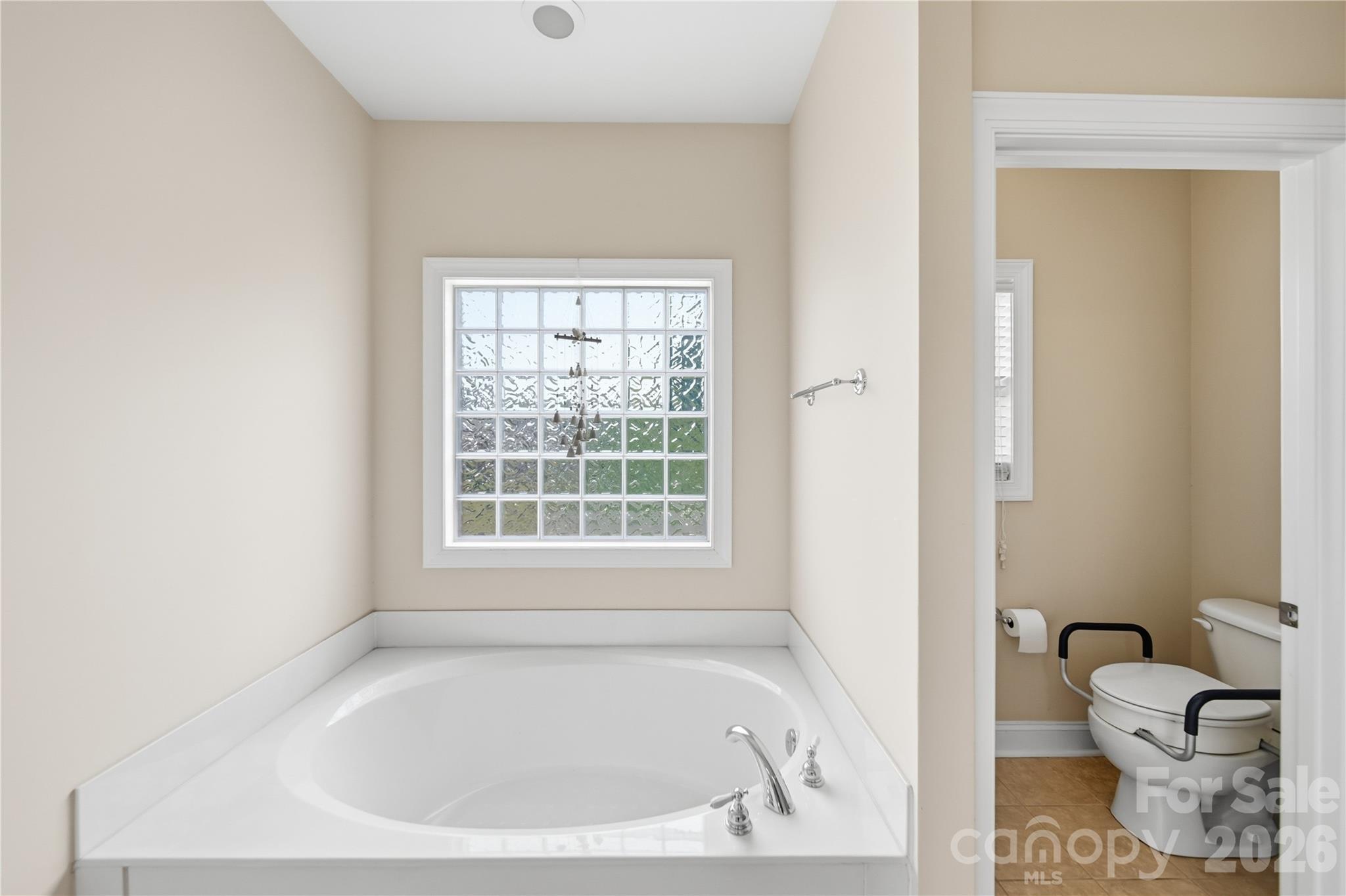 4110 Compostela Court Property Photo 26