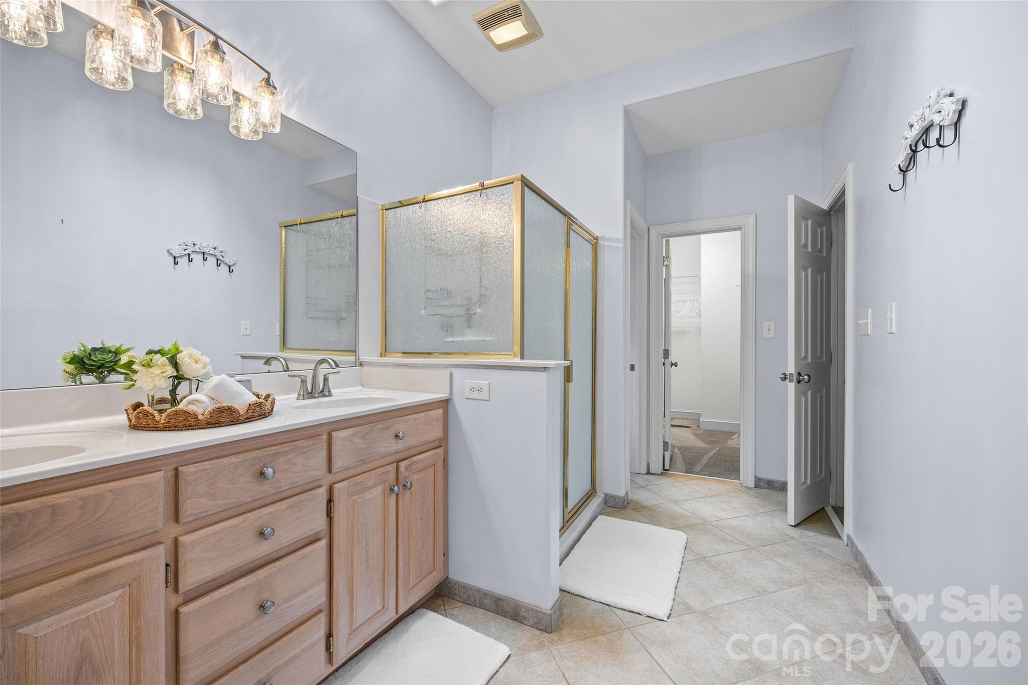5385 Apple Glen Drive Property Photo 15