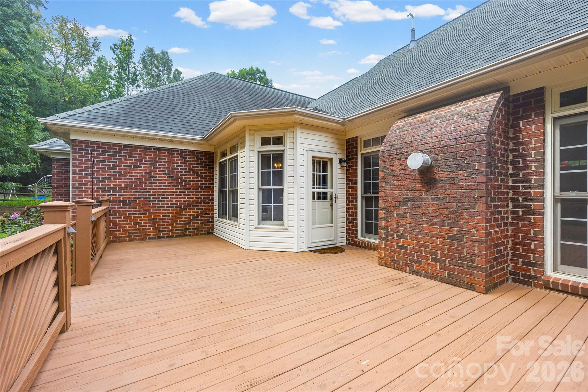 5385 Apple Glen Drive Property Photo 24