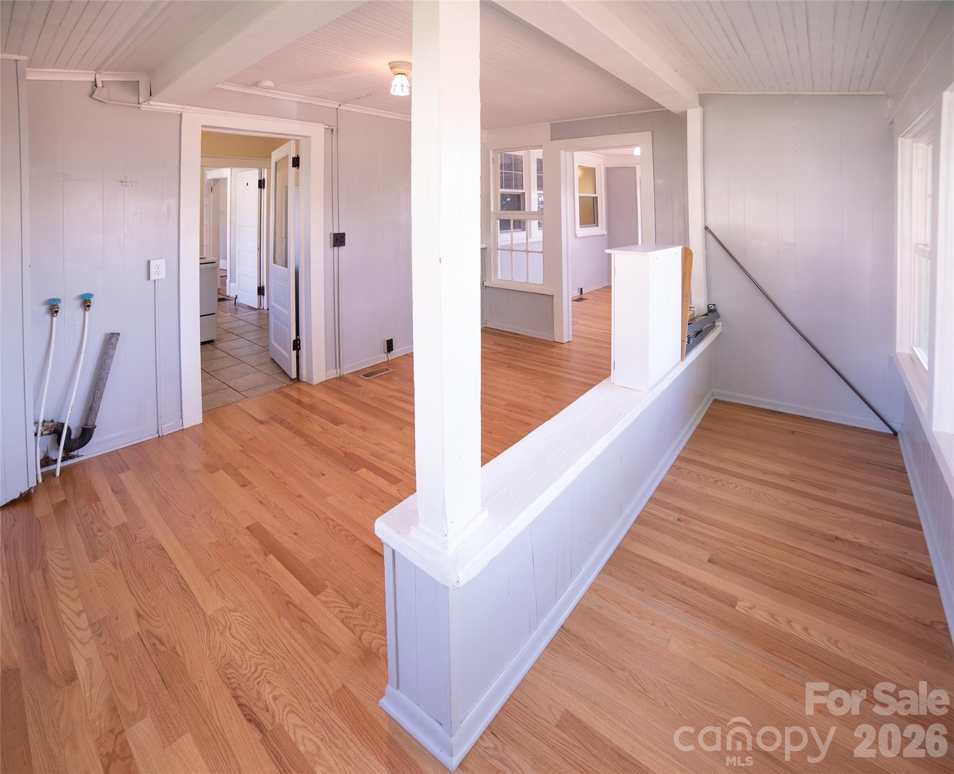 303 Bouchelle Street Property Photo 17